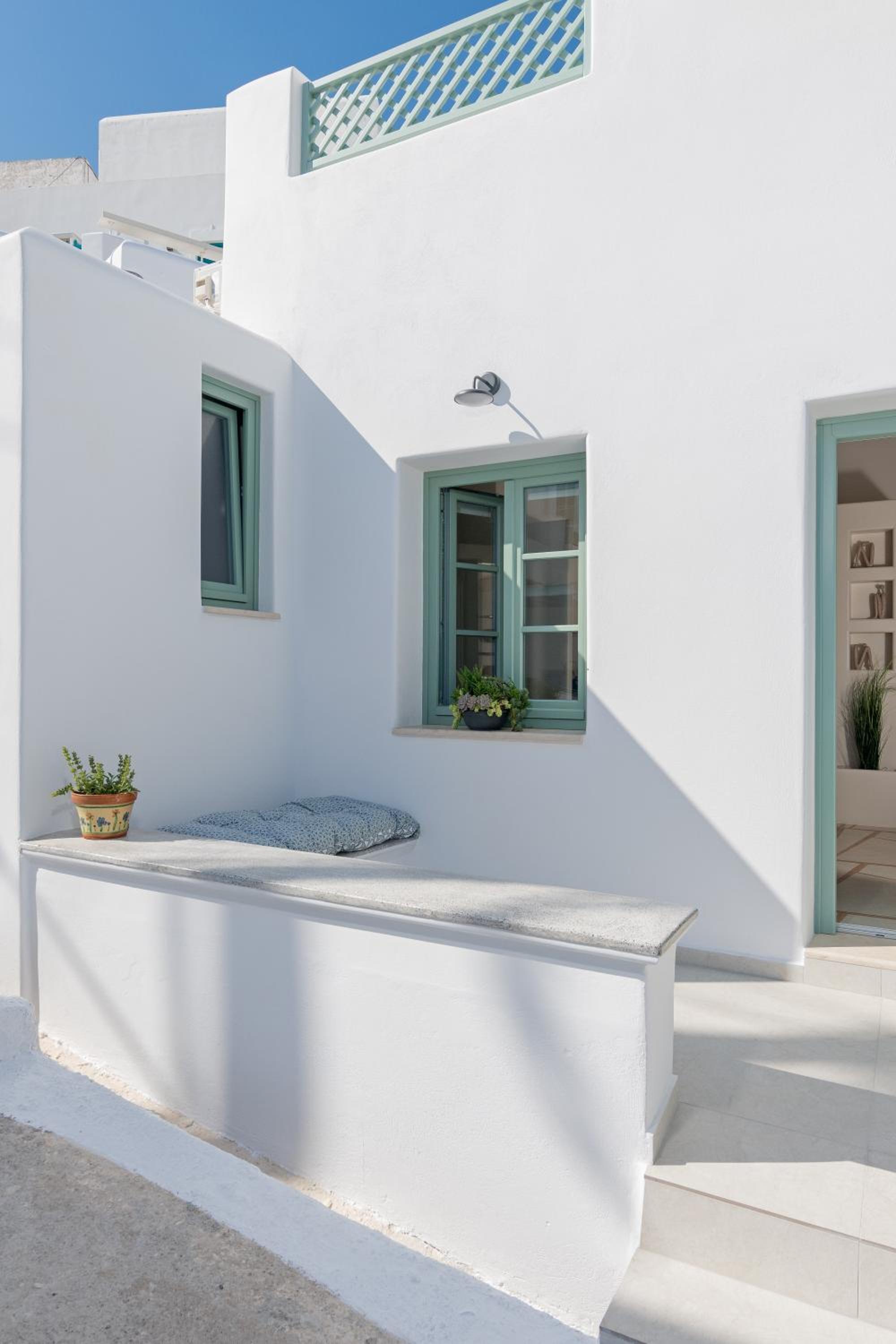 Anestorema House