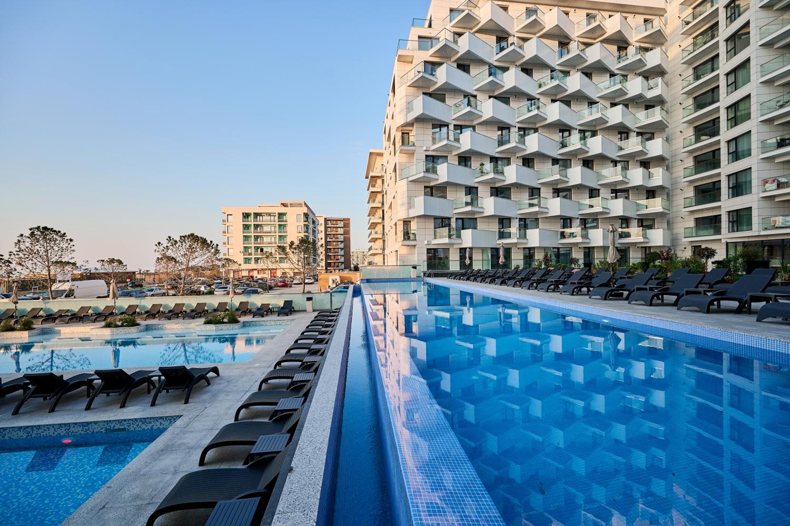 Perfect Sea View - Infinity Pool&Spa&EV friendly view 4