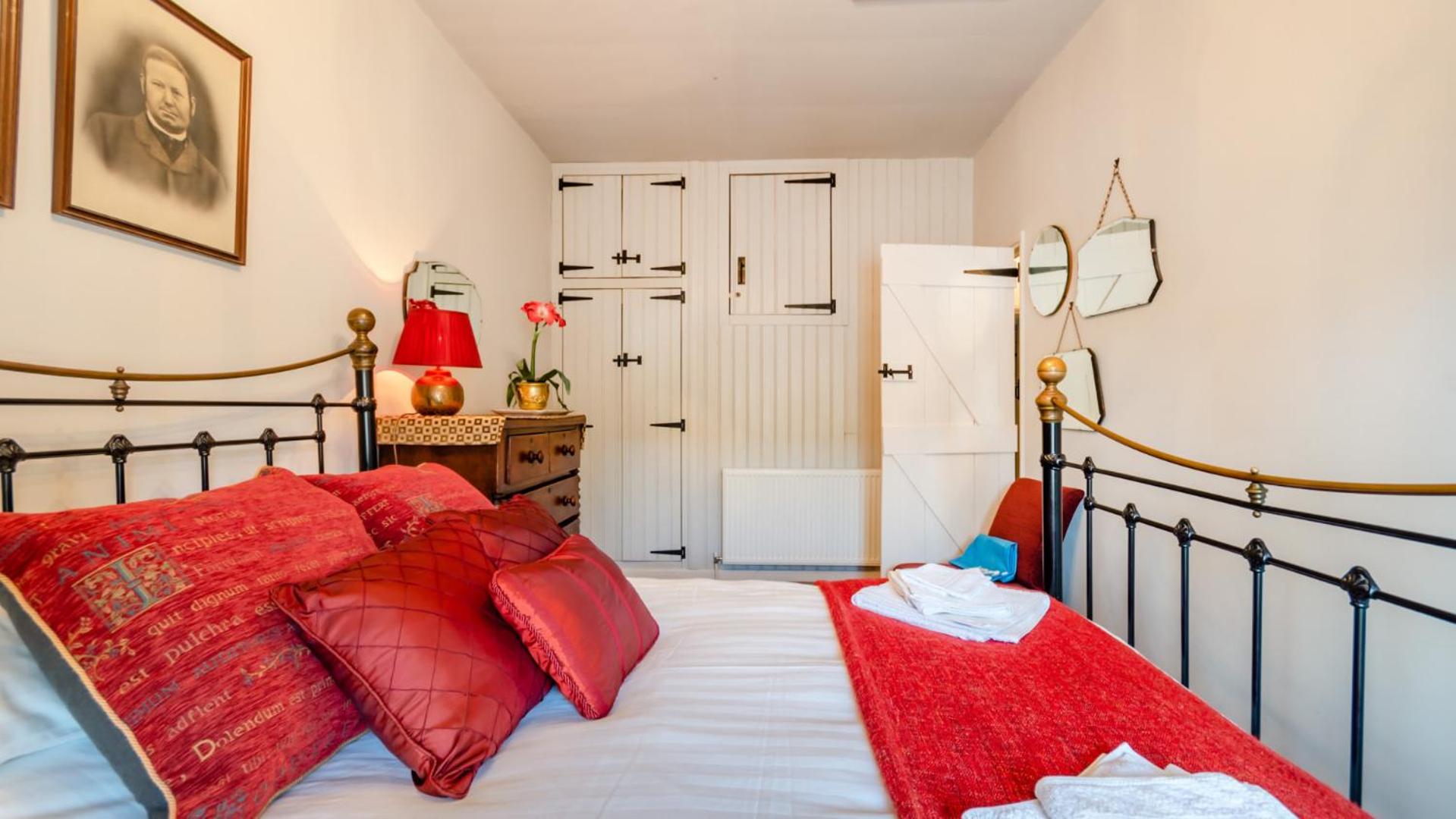 2 Bed in Bakewell oc-dcrose