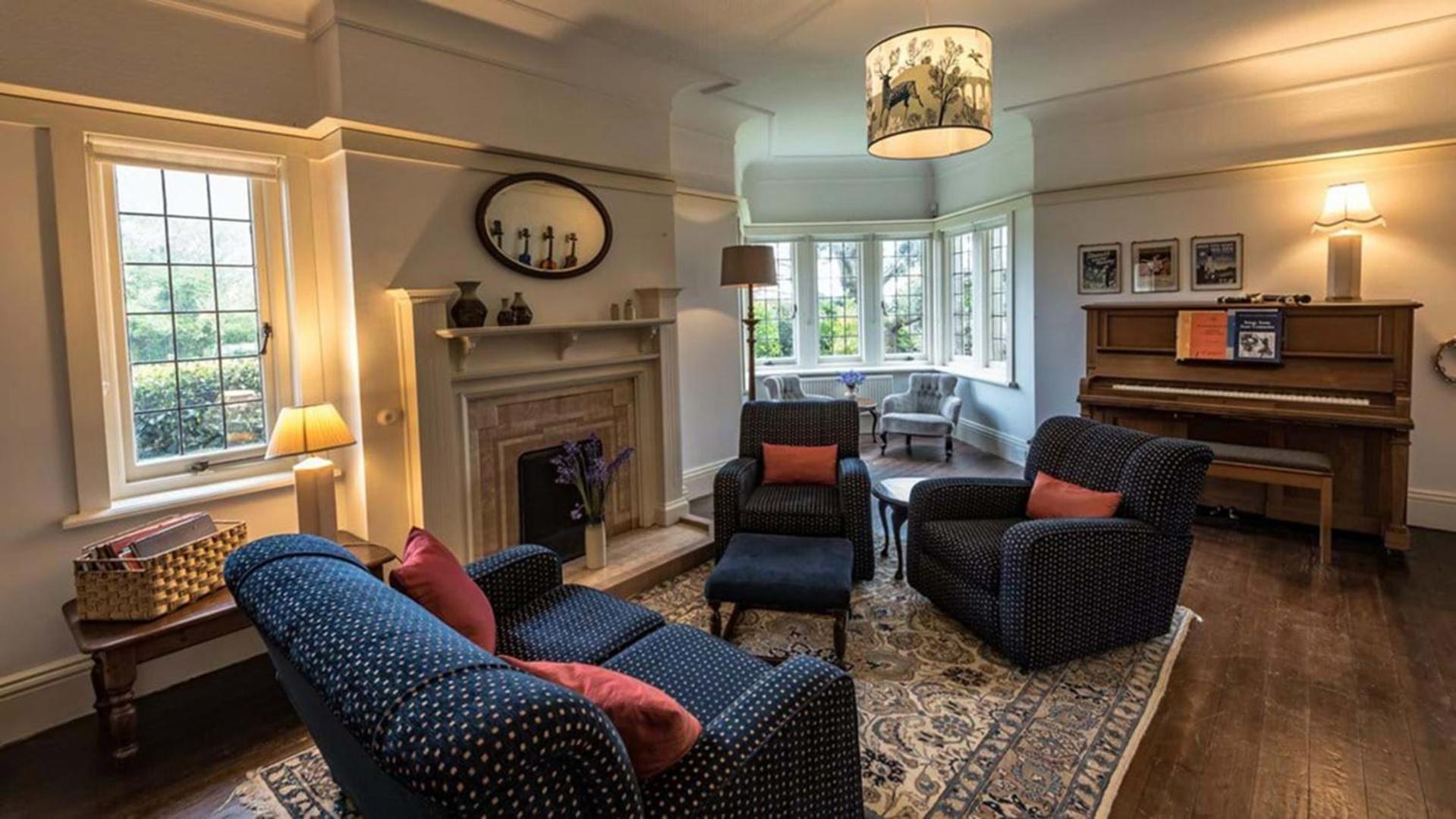 lounge