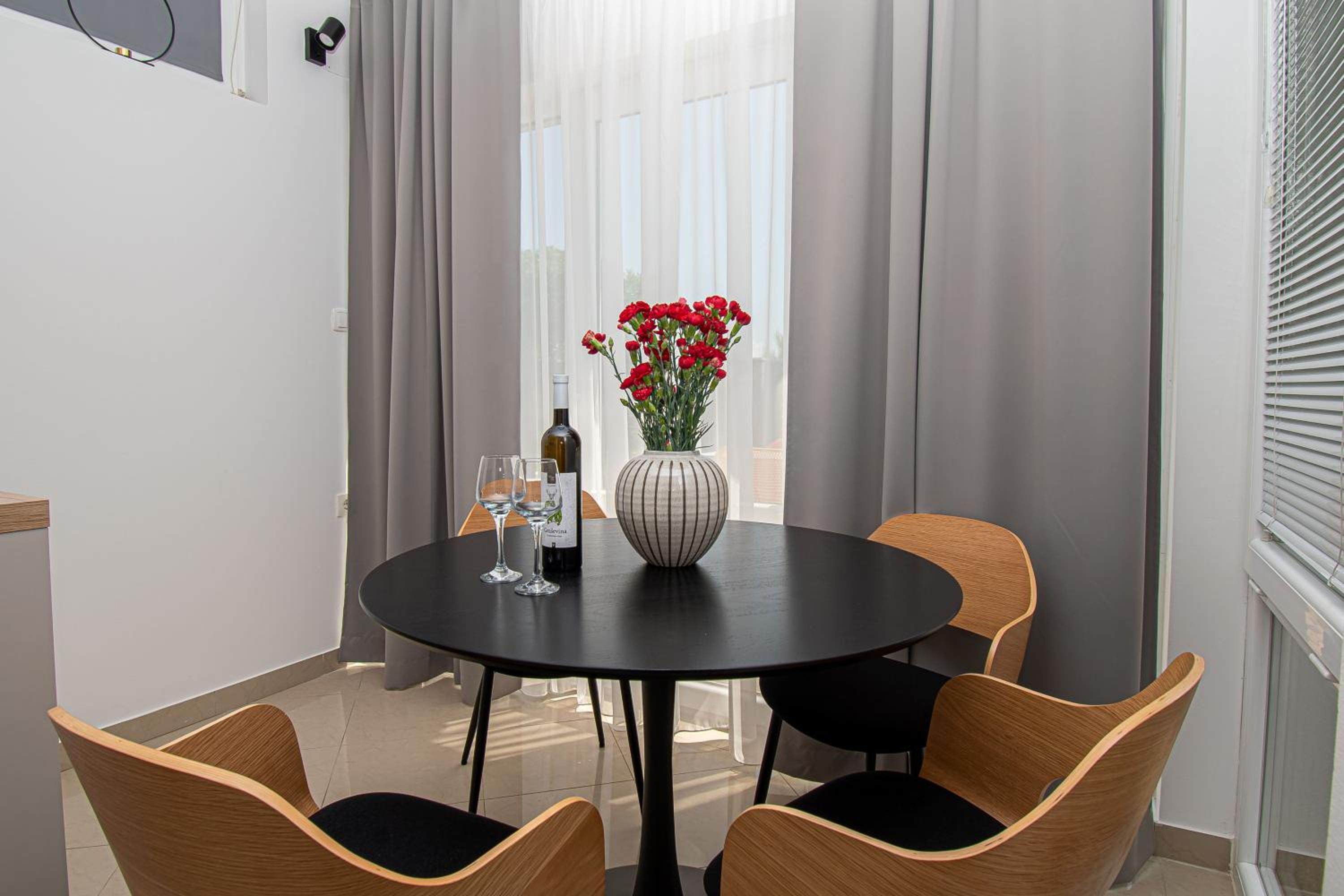 Beachfront Apartments Gabine
