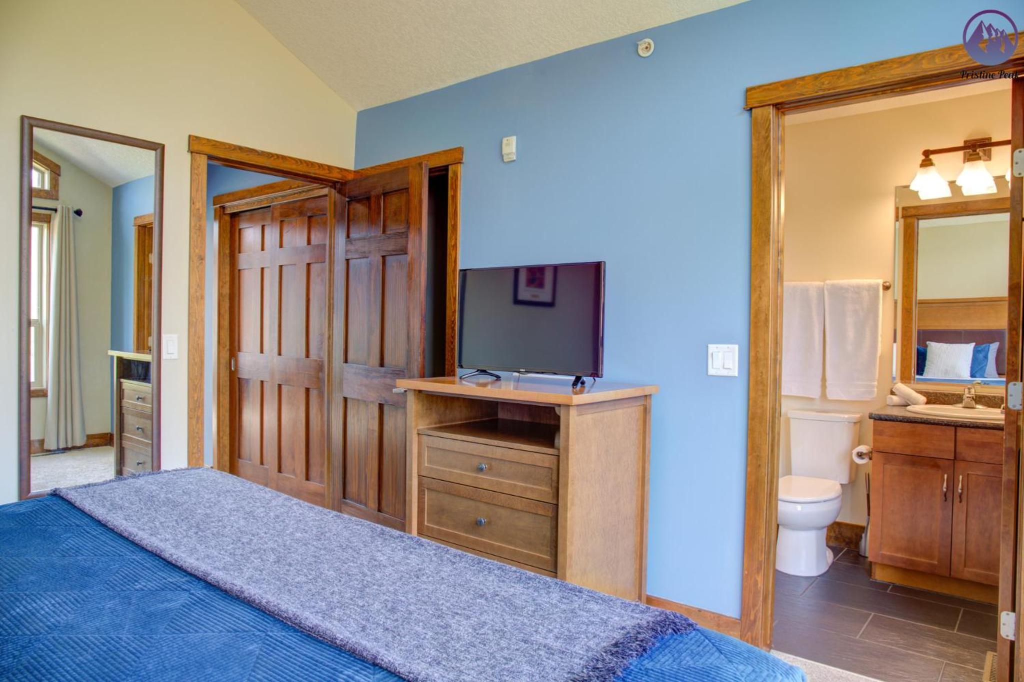Fire Mountain Two Bedroom Condo