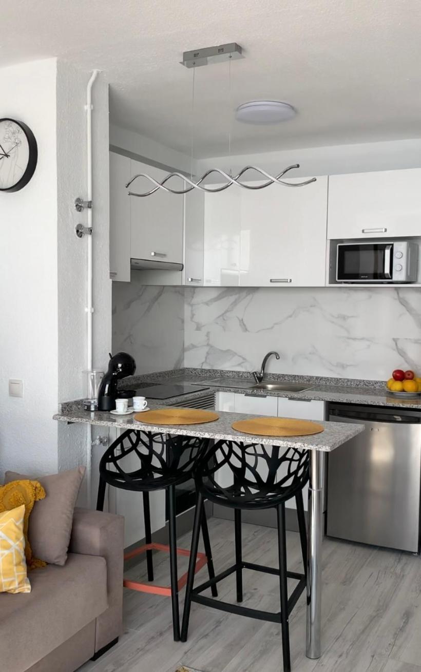 Apartamentos de Benidorm, playa Poniente, España