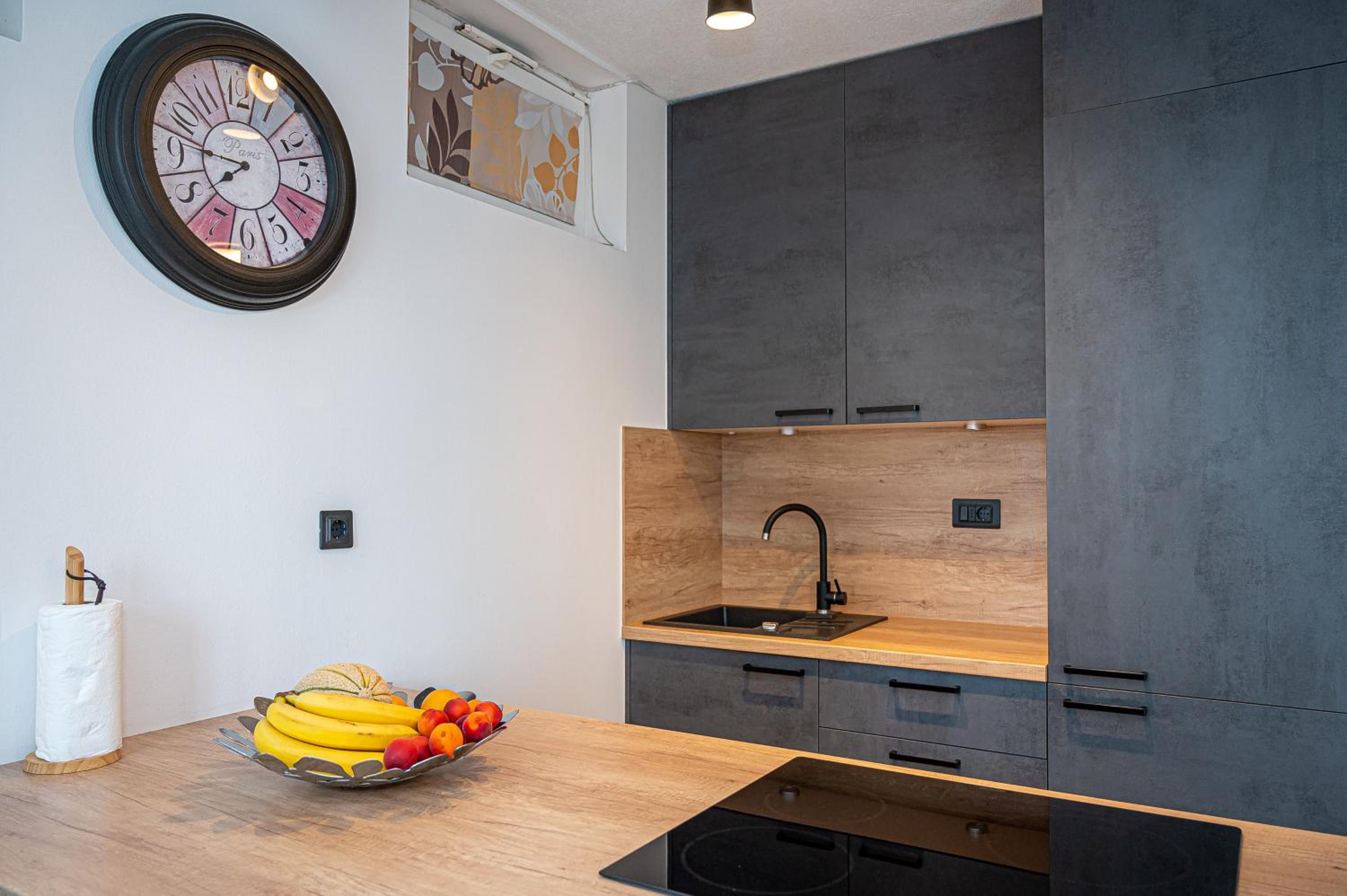 Beachfront Apartments Gabine