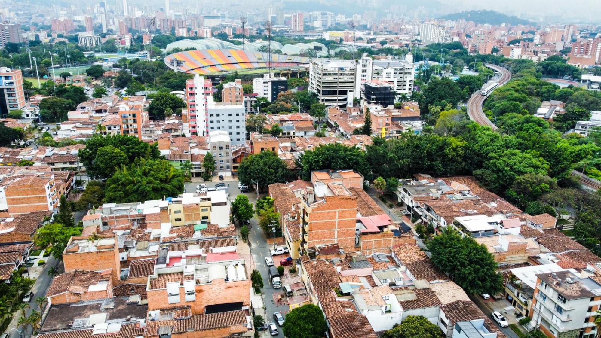 Alojamiento en el corazón de Medellín Hab Privada B