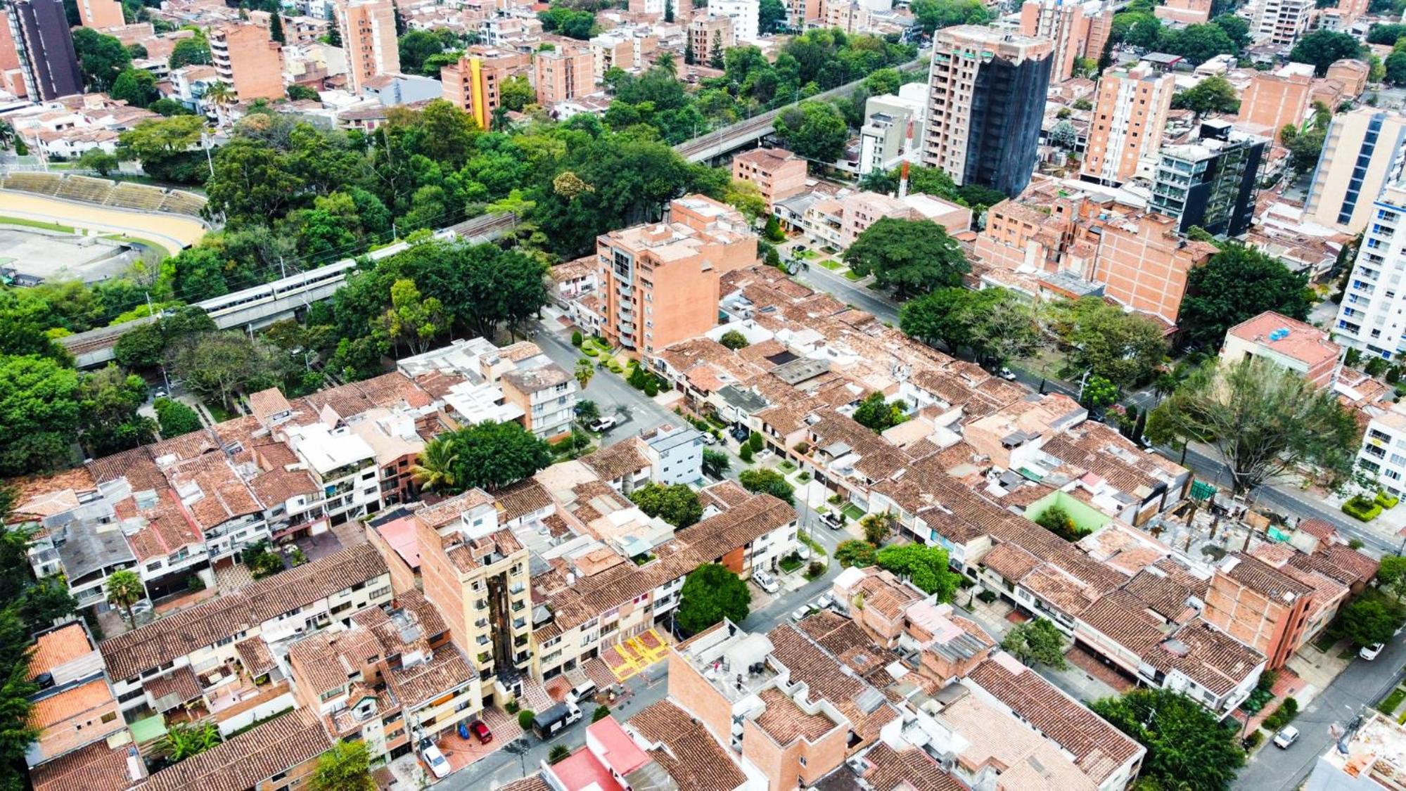 Alojamiento en el corazón de Medellín Hab Privada B
