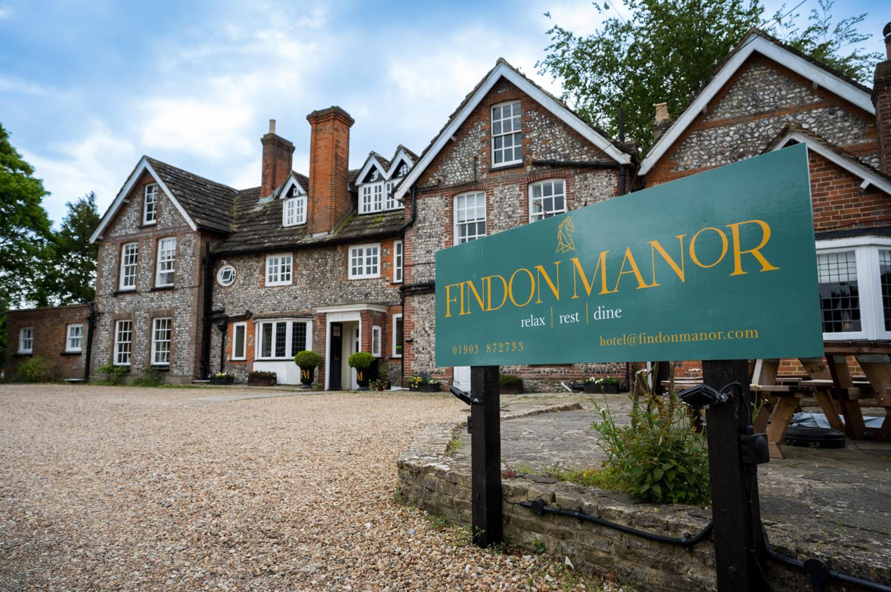 Worthing Vacations - Findon Manor Hotel - Property Image 1
