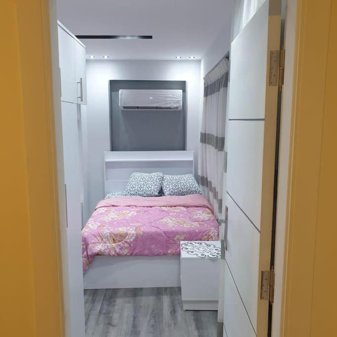 One bedroom apartment Central NC