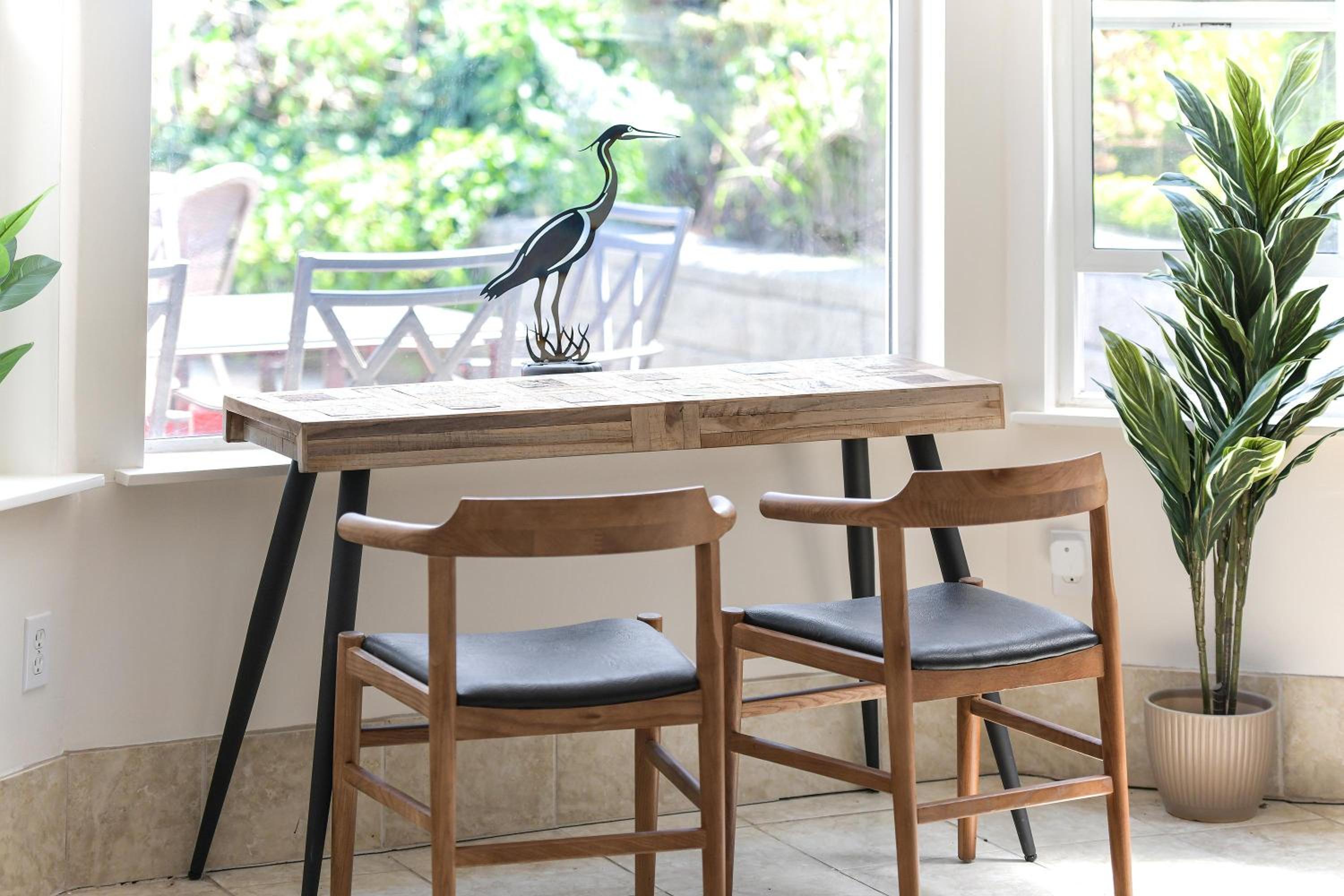 Gulf Island View Suite by EMR Vacation Rentals