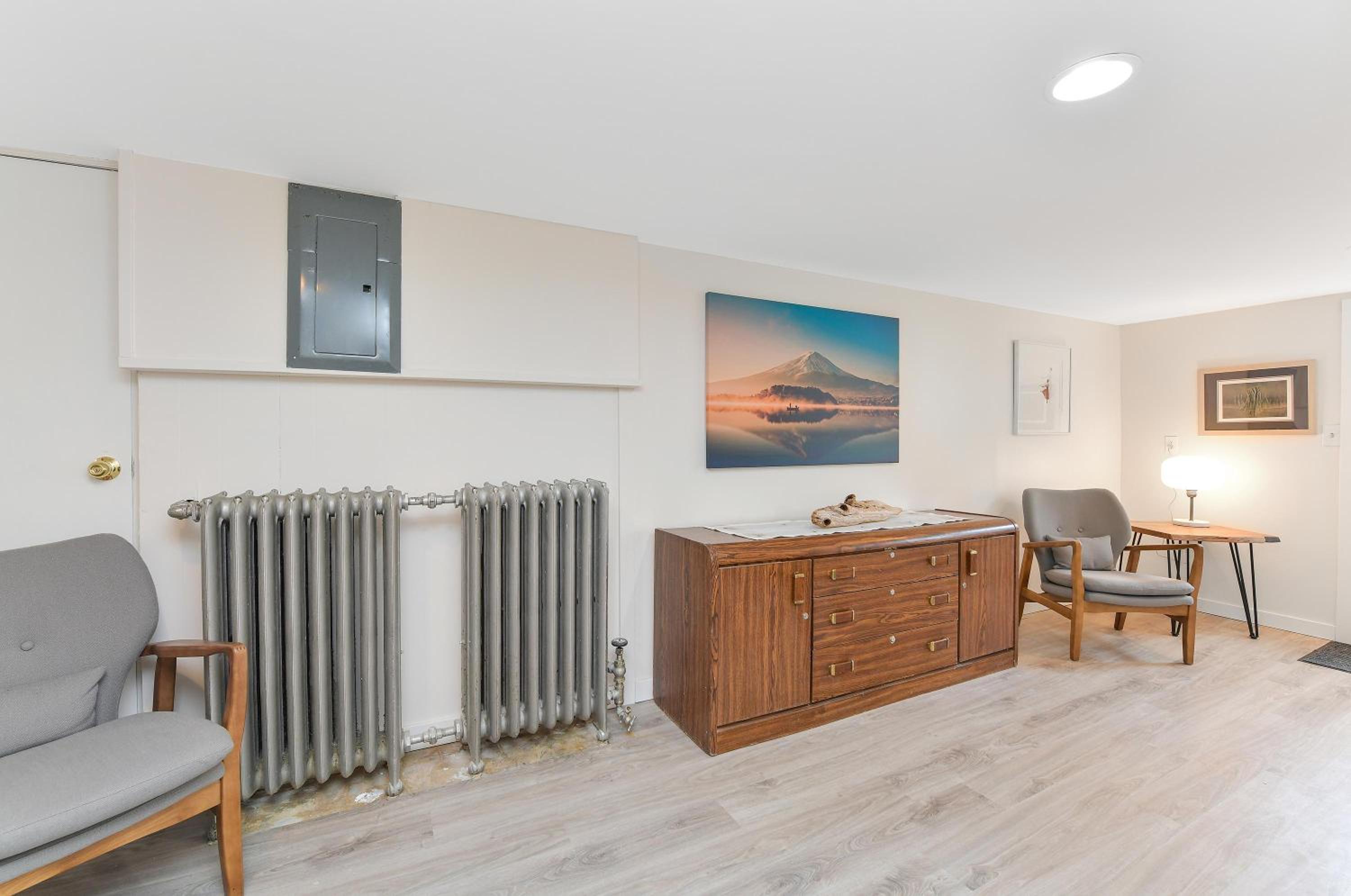 Gulf Island View Suite by EMR Vacation Rentals