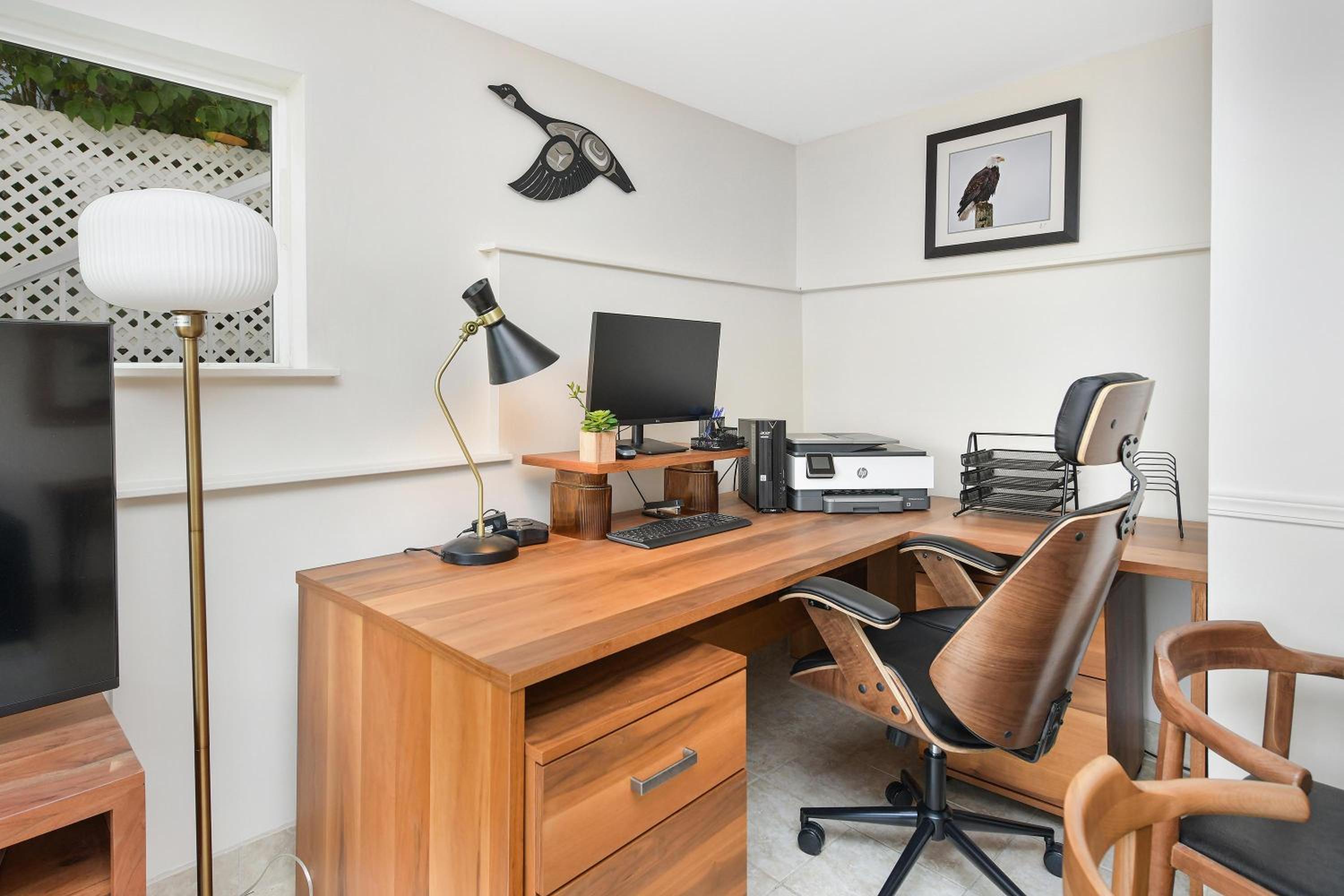 Gulf Island View Suite by EMR Vacation Rentals