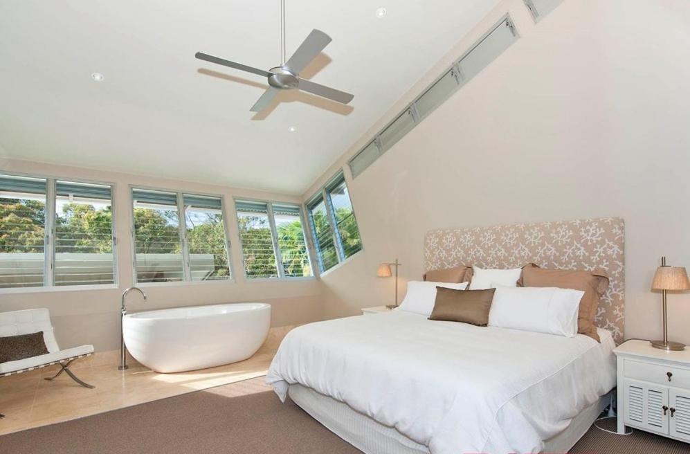 Sunshine Beach Retreat, Pool, Backyard