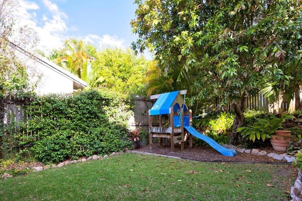 Sunshine Beach Retreat, Pool, Backyard