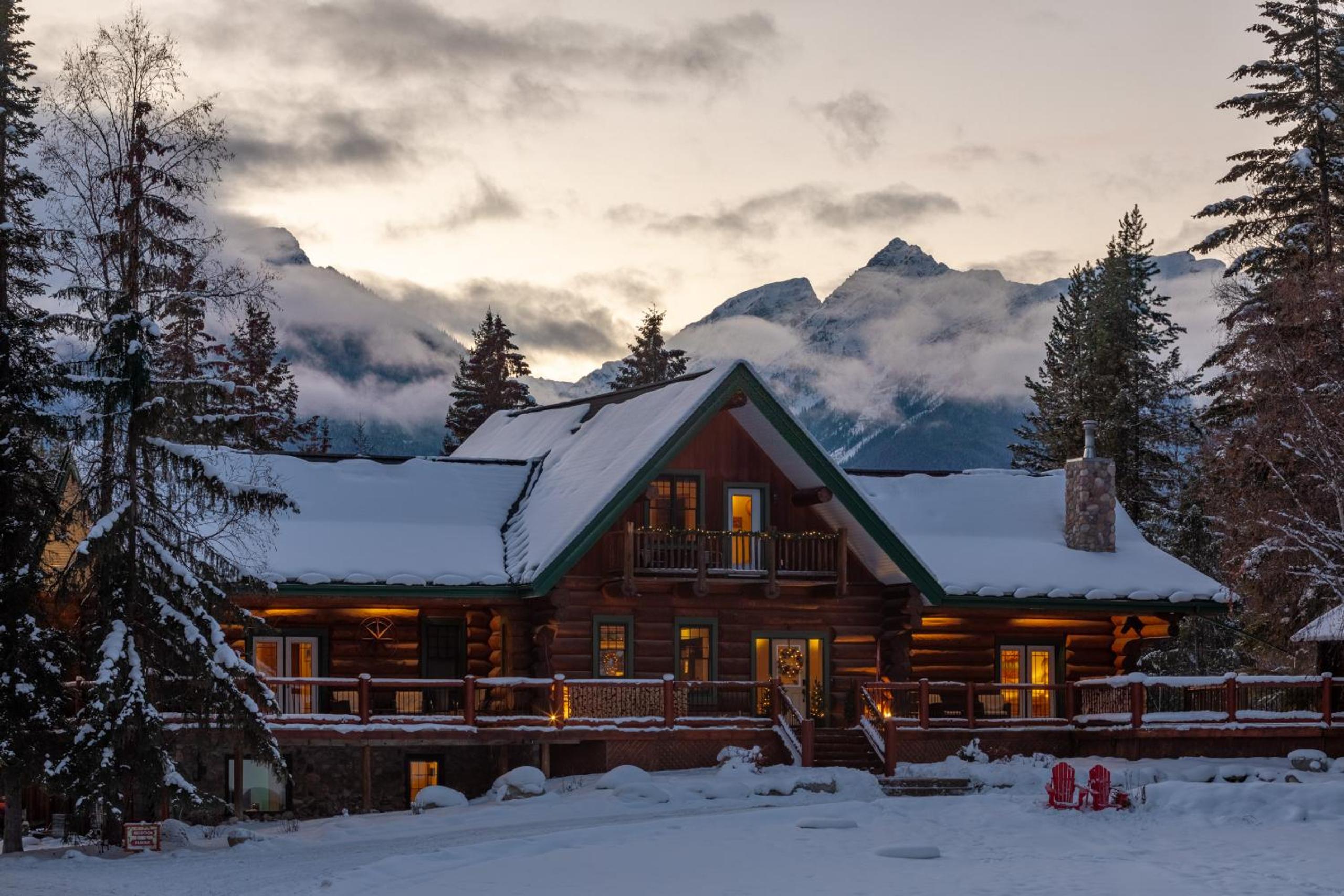 Golden Vacations - Moberly Lodge - Property Image 20