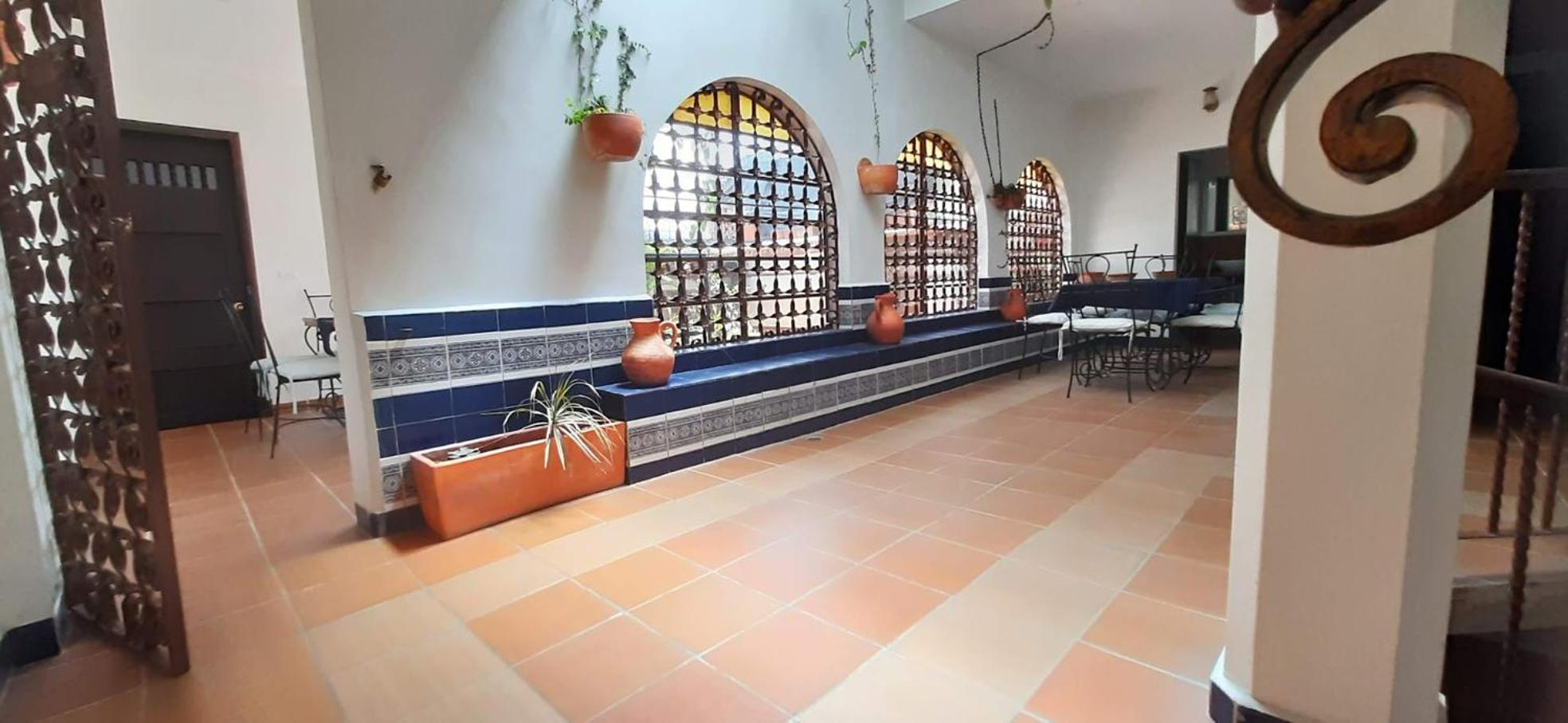 Villa del Prado