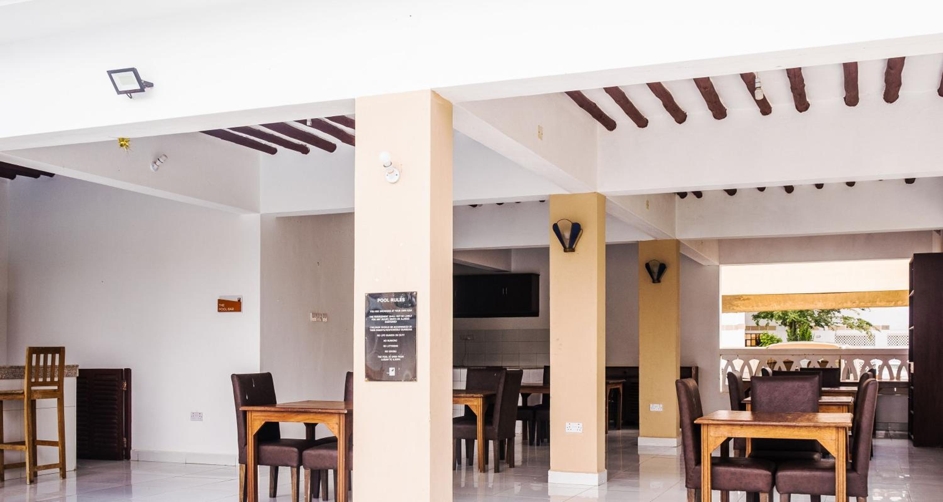 Uhai Vacations