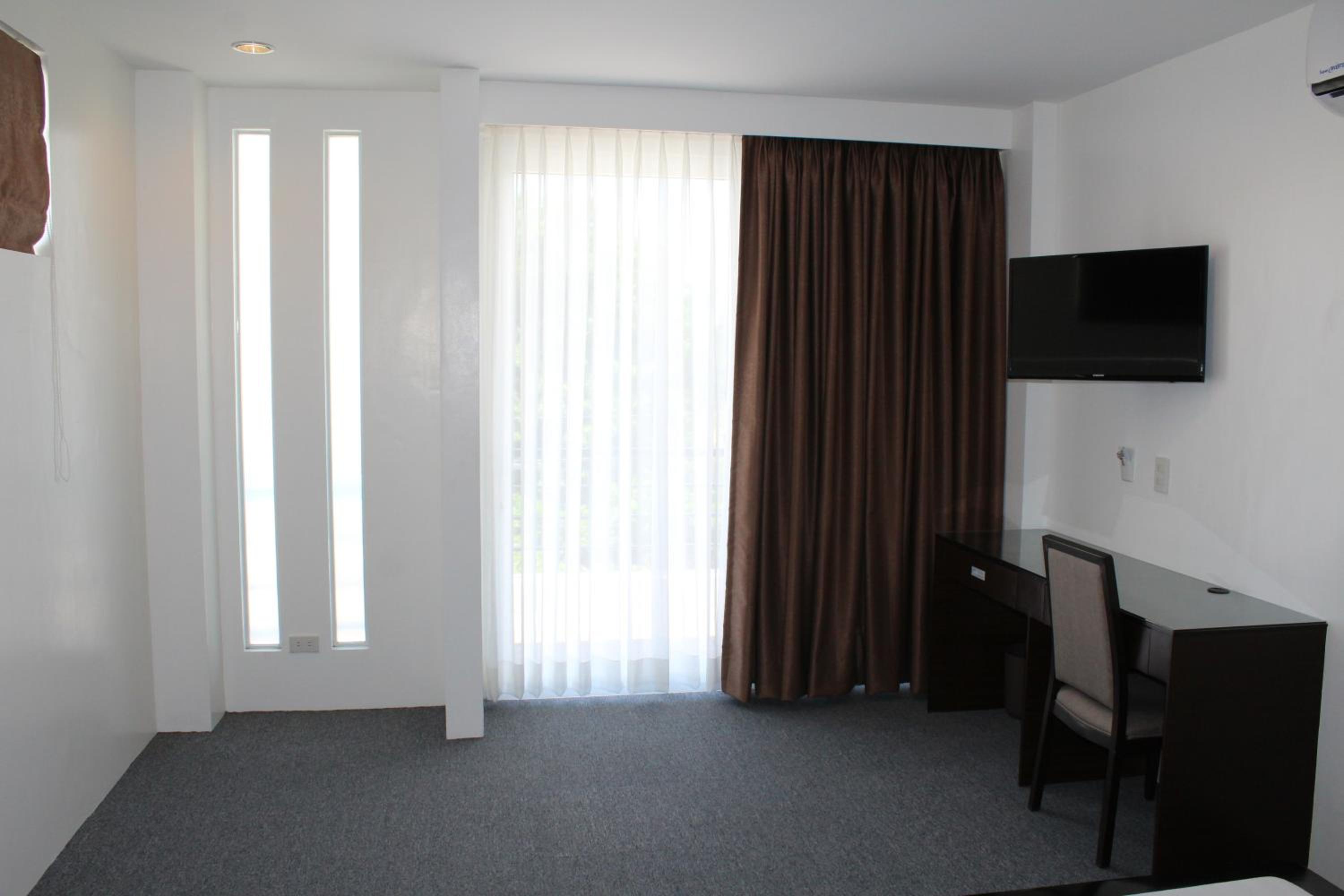 Be-ing Suites