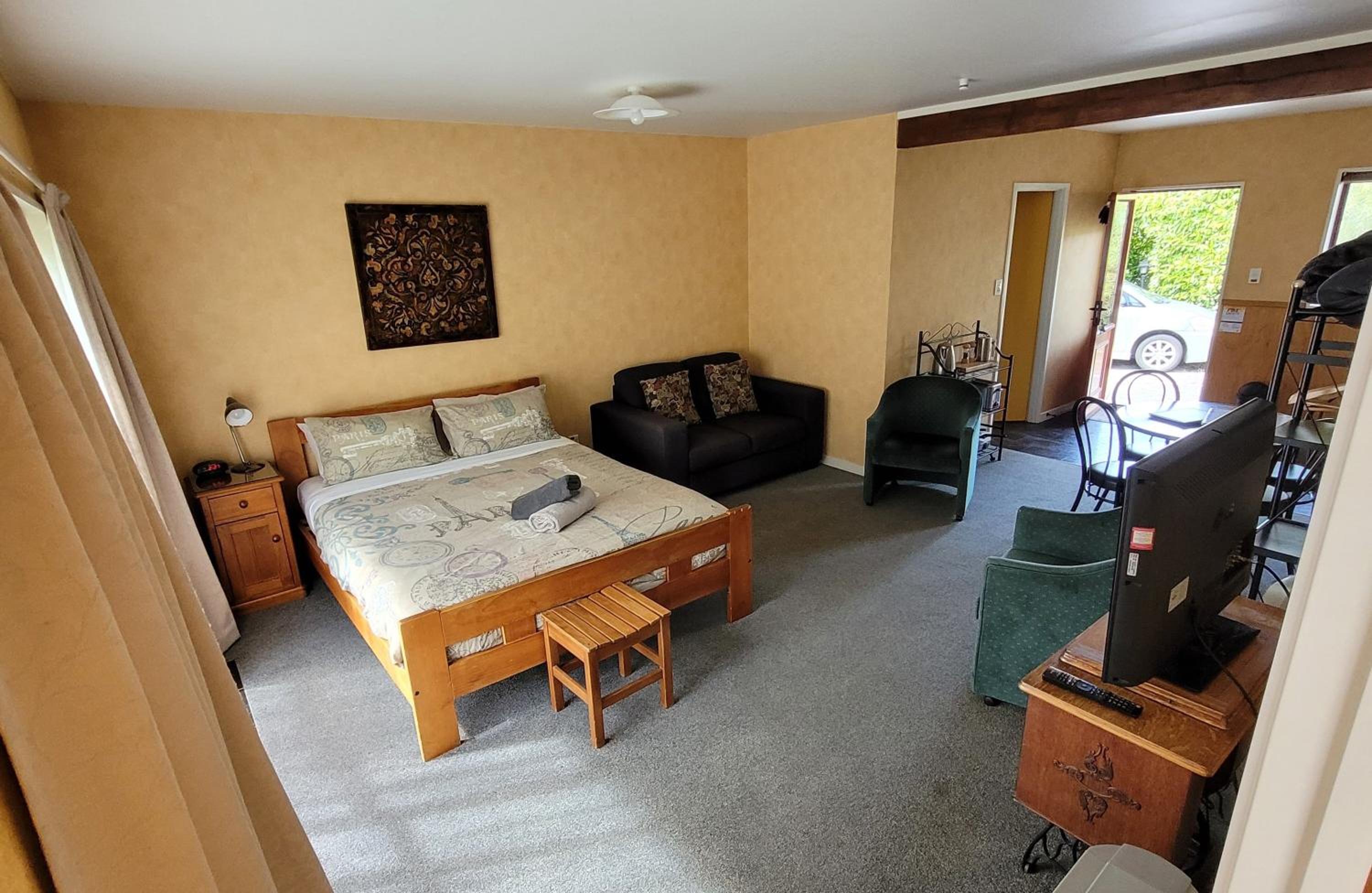 Queenstown Holiday Park Creeksyde