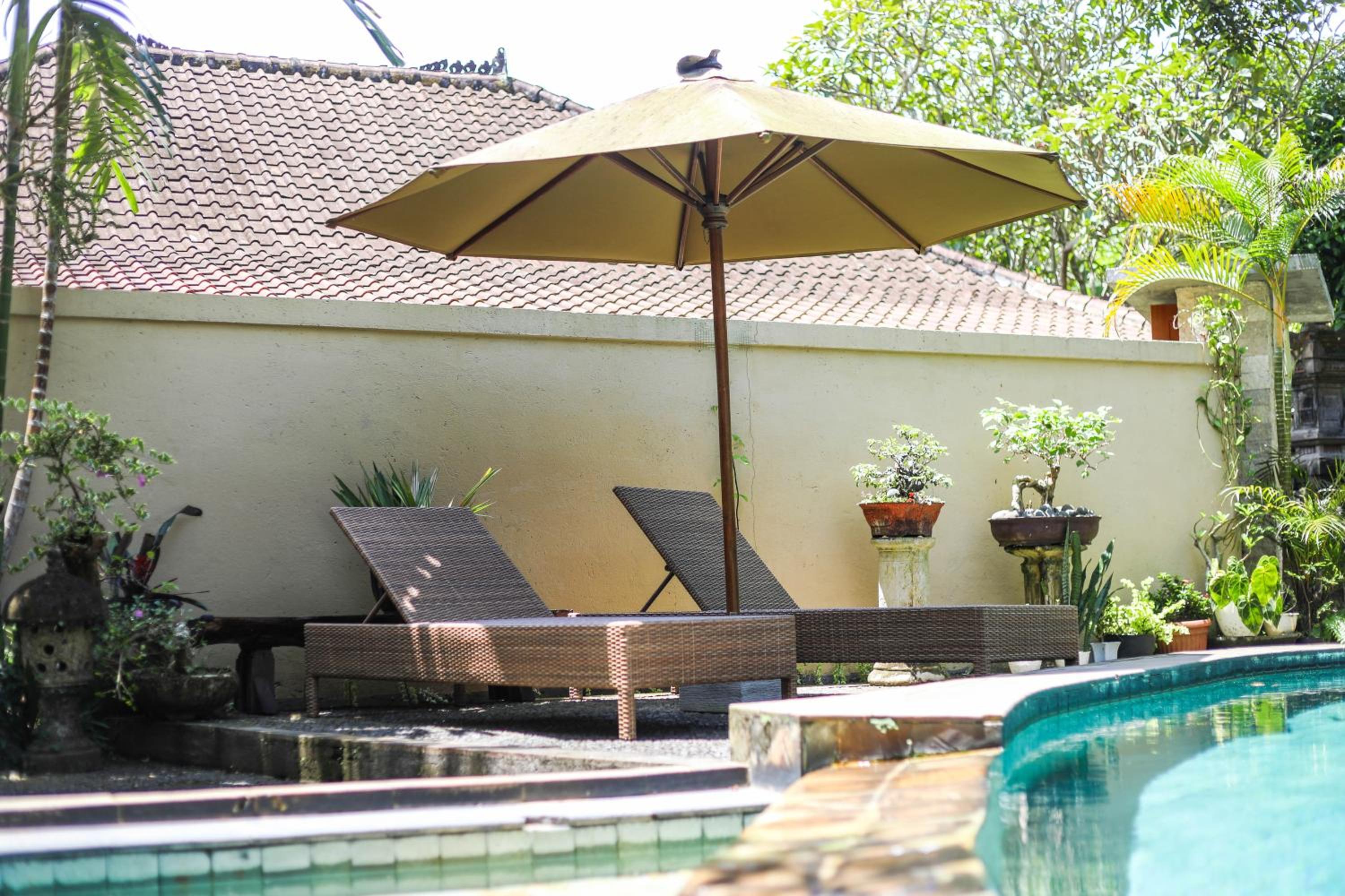 Sari Bamboo Bungalows