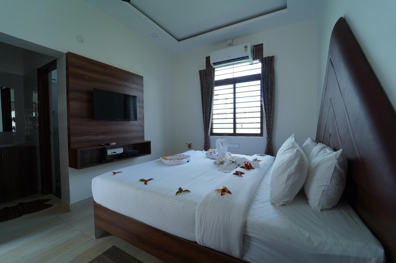 TRANQUIL RETREAT