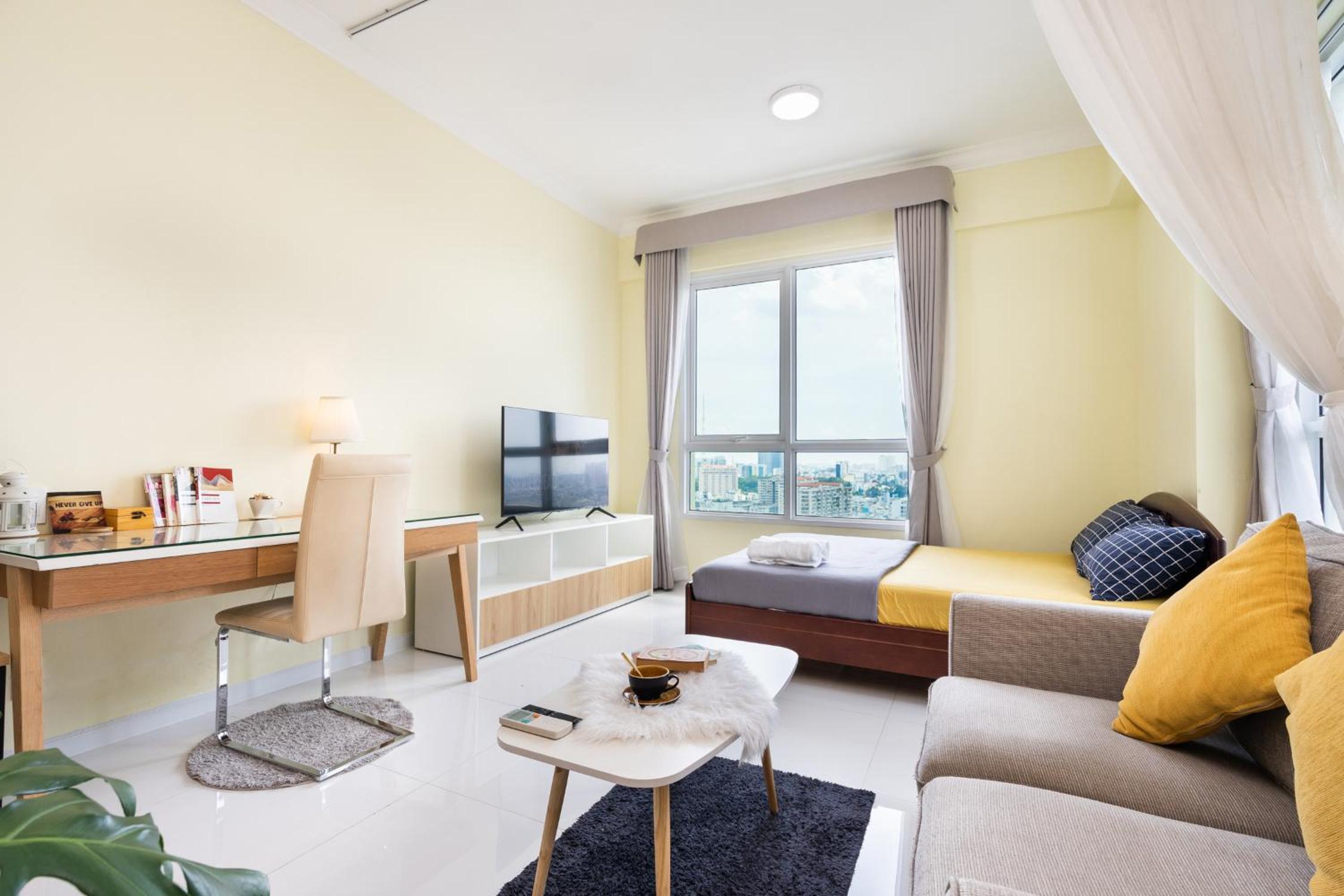 Melody Apartment - The Manor 2 Building