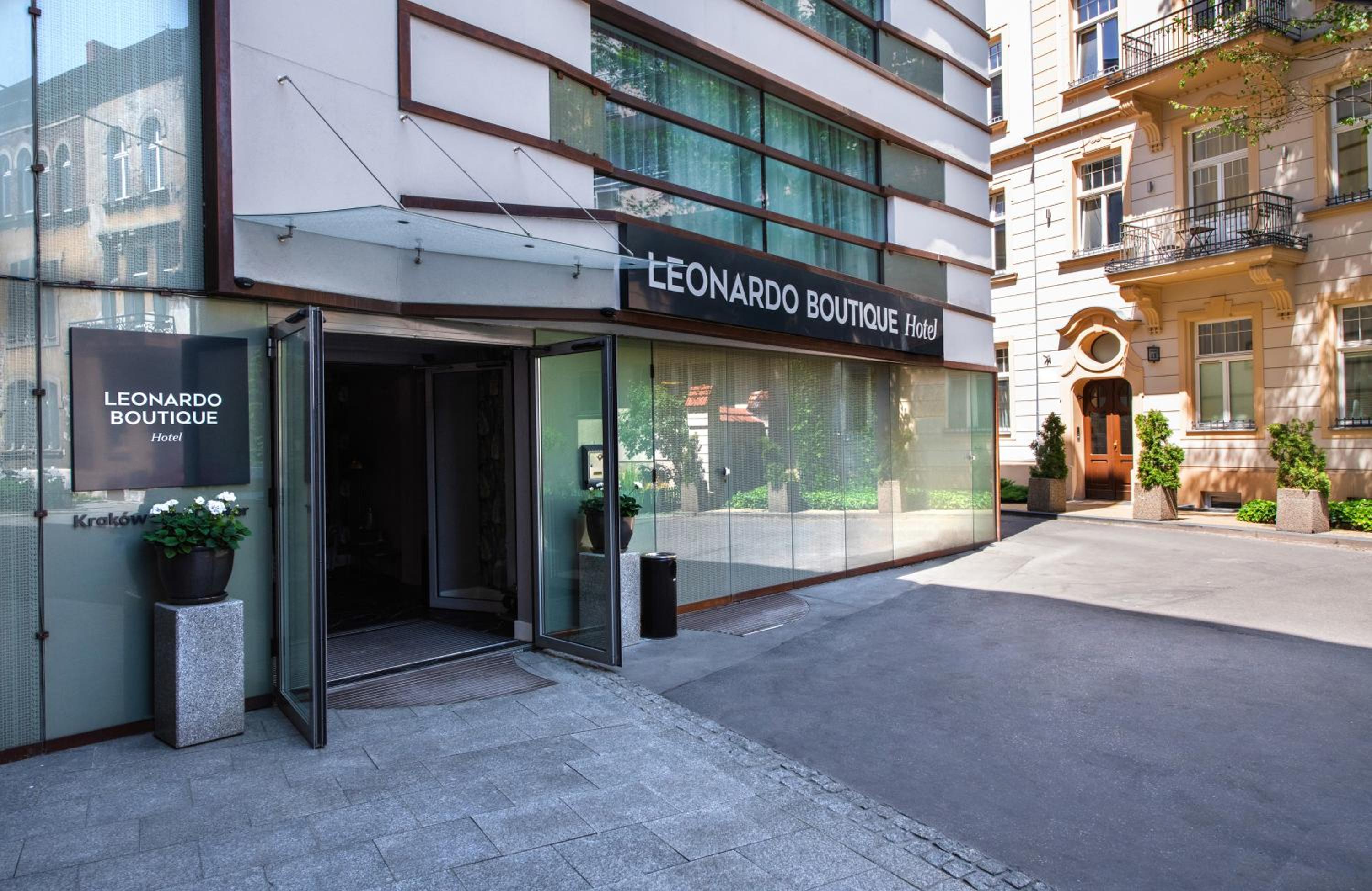 Hotel Leonardo Boutique Hotel Krakow City Center - Image 1