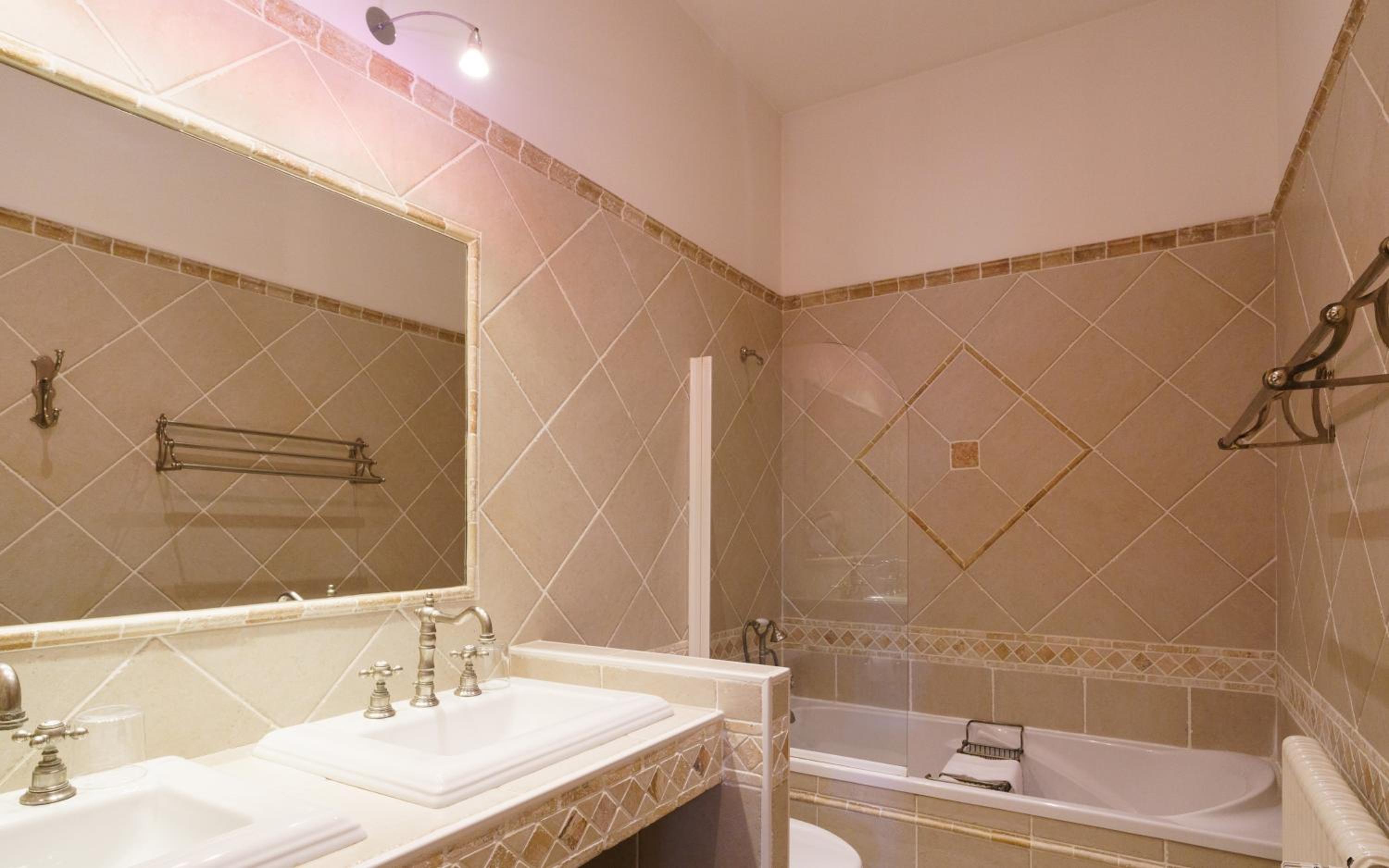 Hotel de Margaux - Property Image 29