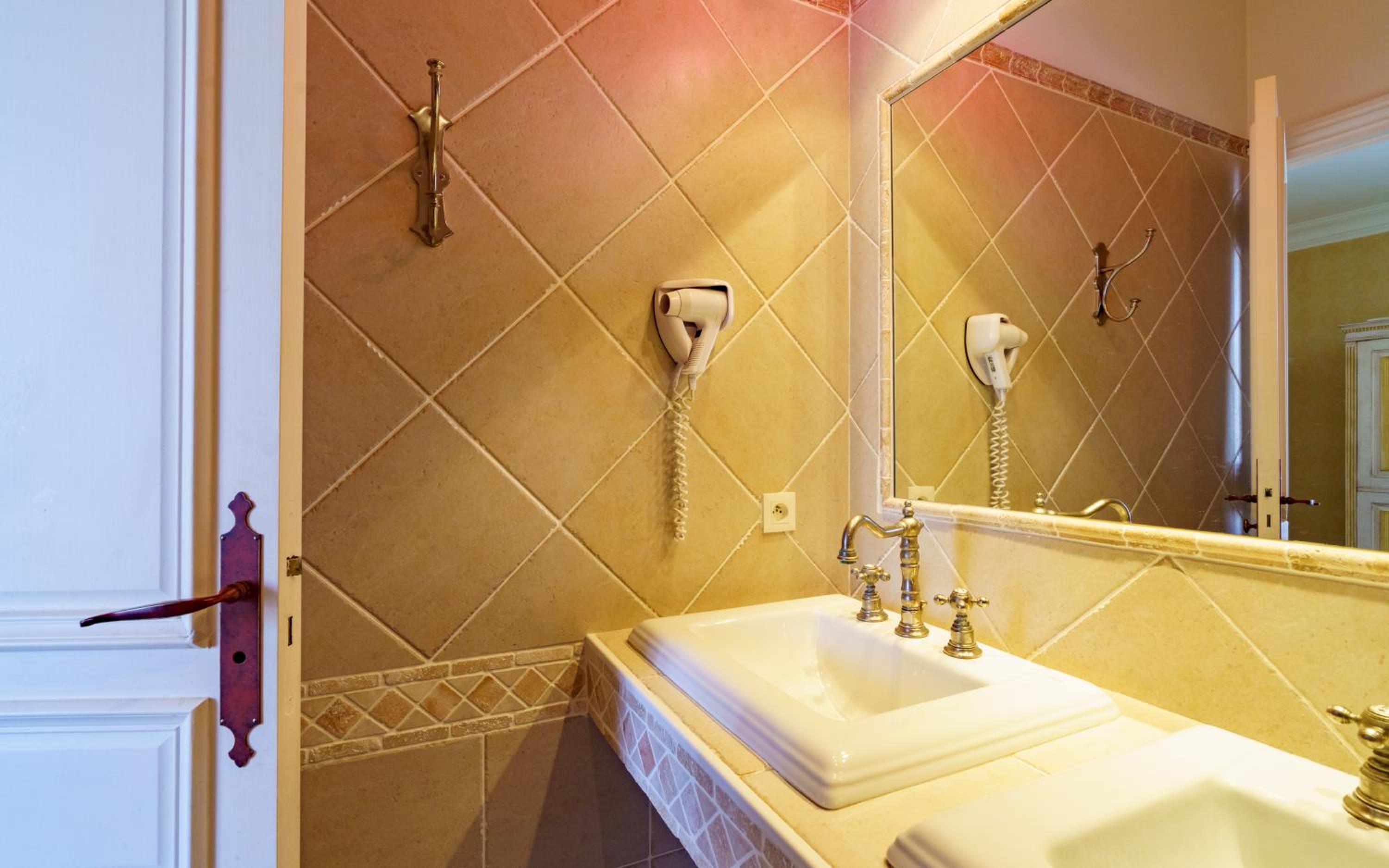 Hotel de Margaux - Property Image 49