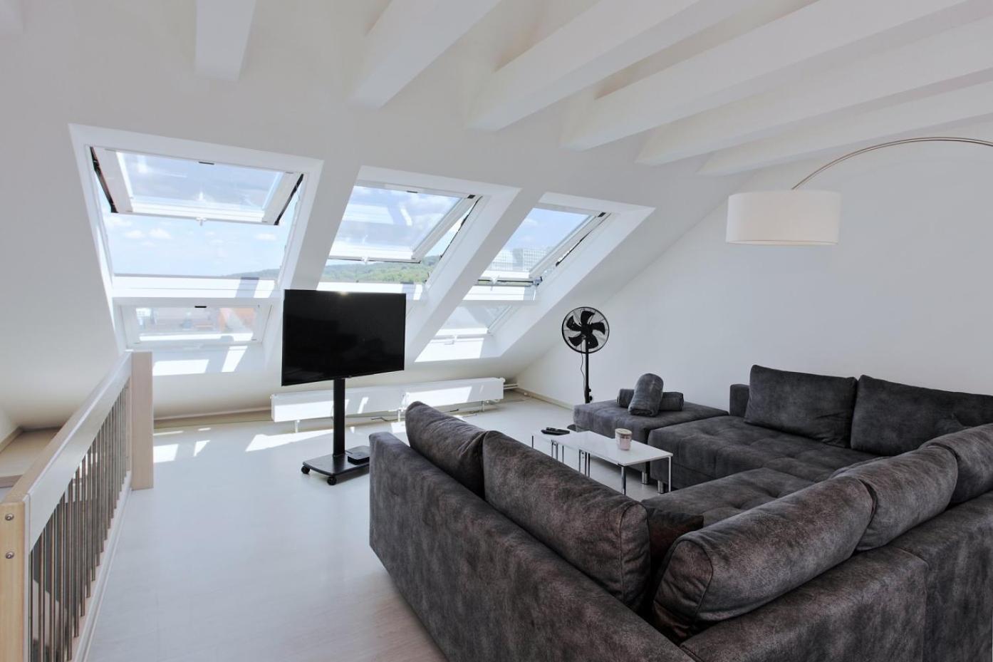 Luxus über 2 Etagen mit Balkon in Elberfeld view 3