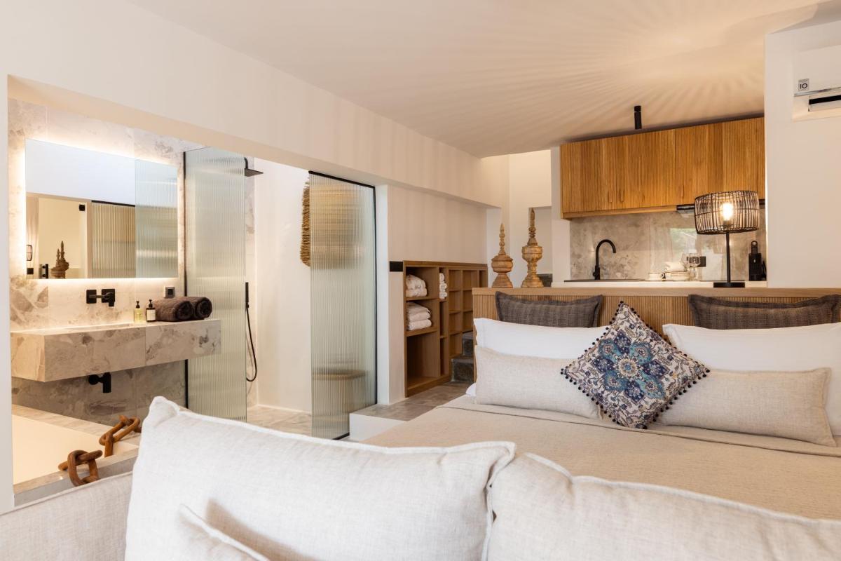 Athina Studios and Suites Plaka photo 3