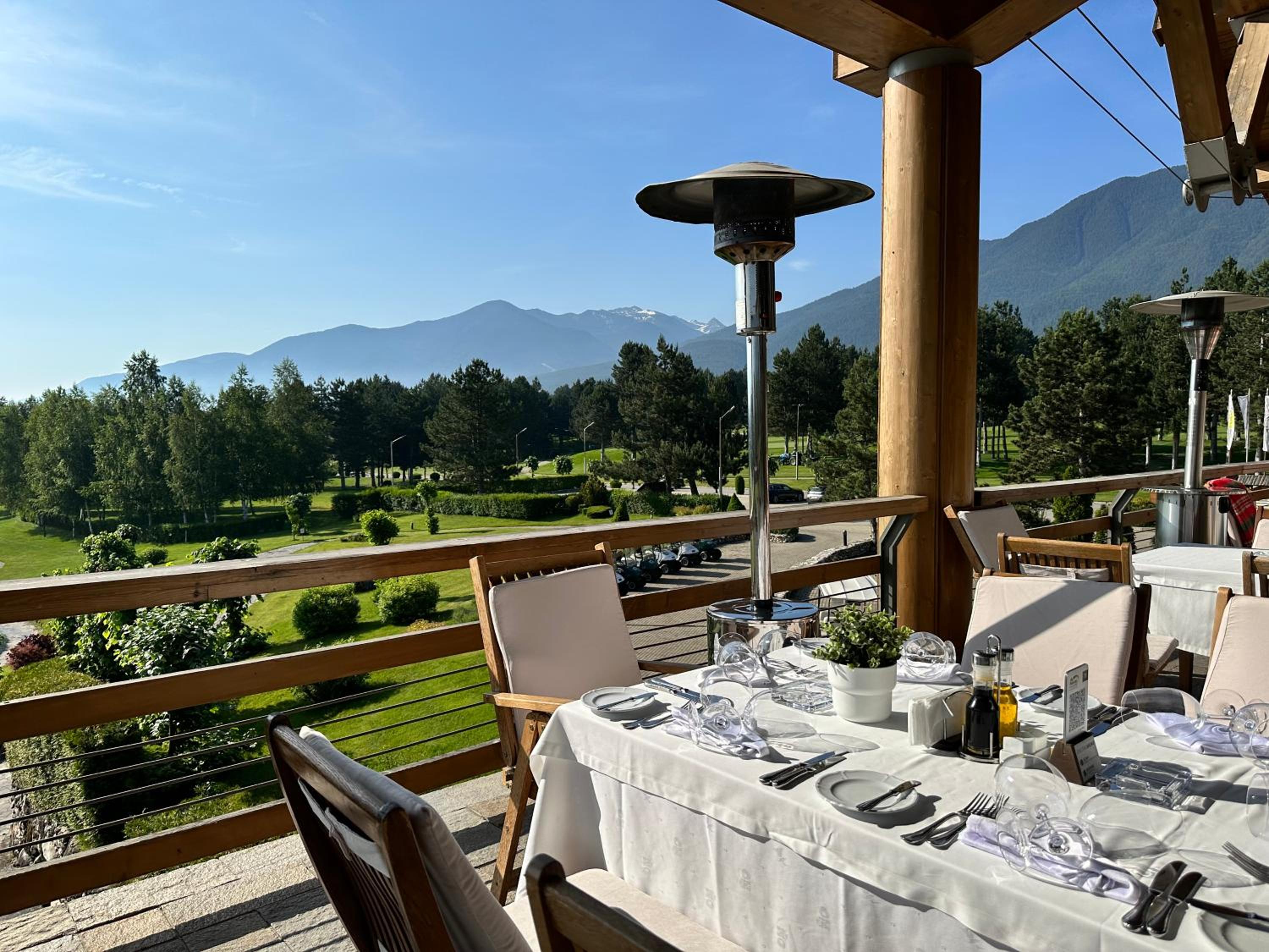Pirin Golf & Spa Greenside Studio