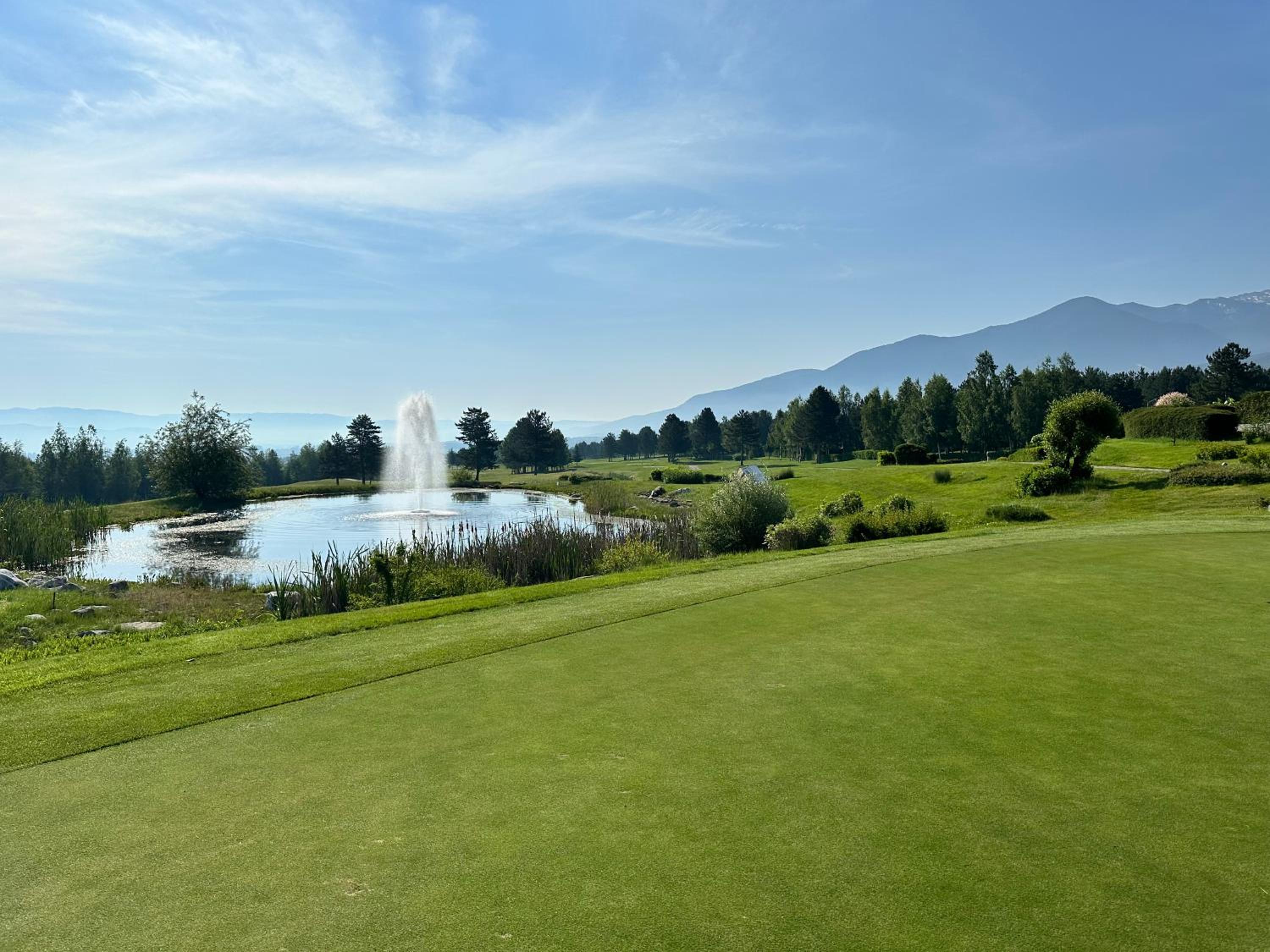 Pirin Golf & Spa Greenside Studio