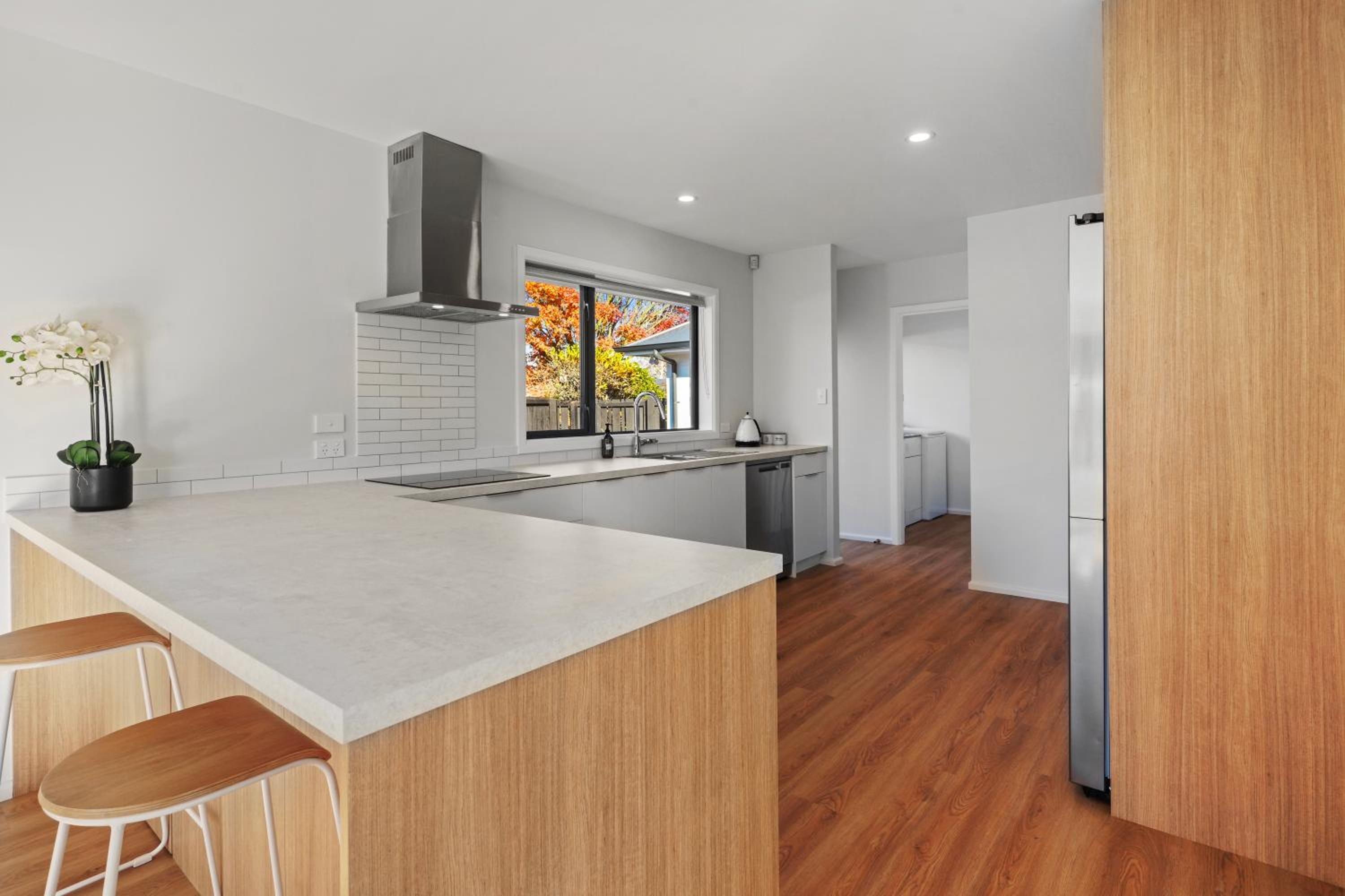 Private Family 4BR Home, Near Airport, Free Parking