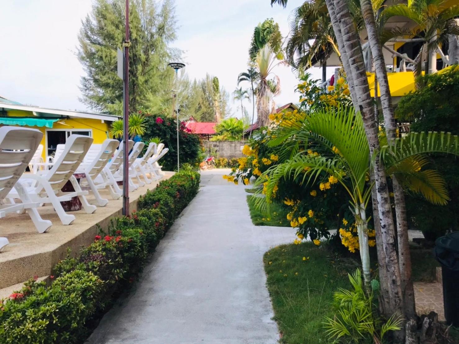 Lanta Garden Home