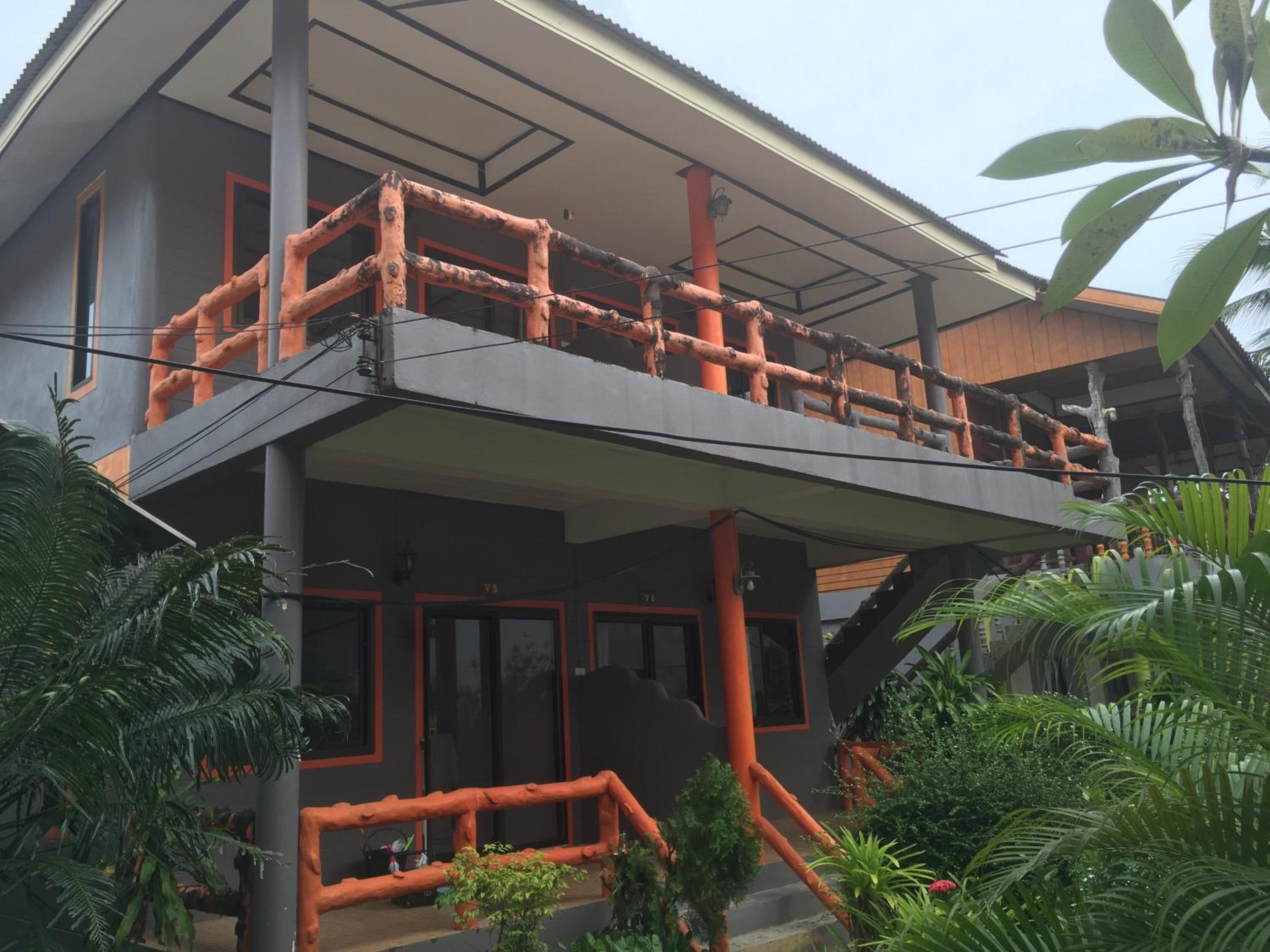 Lanta Garden Home
