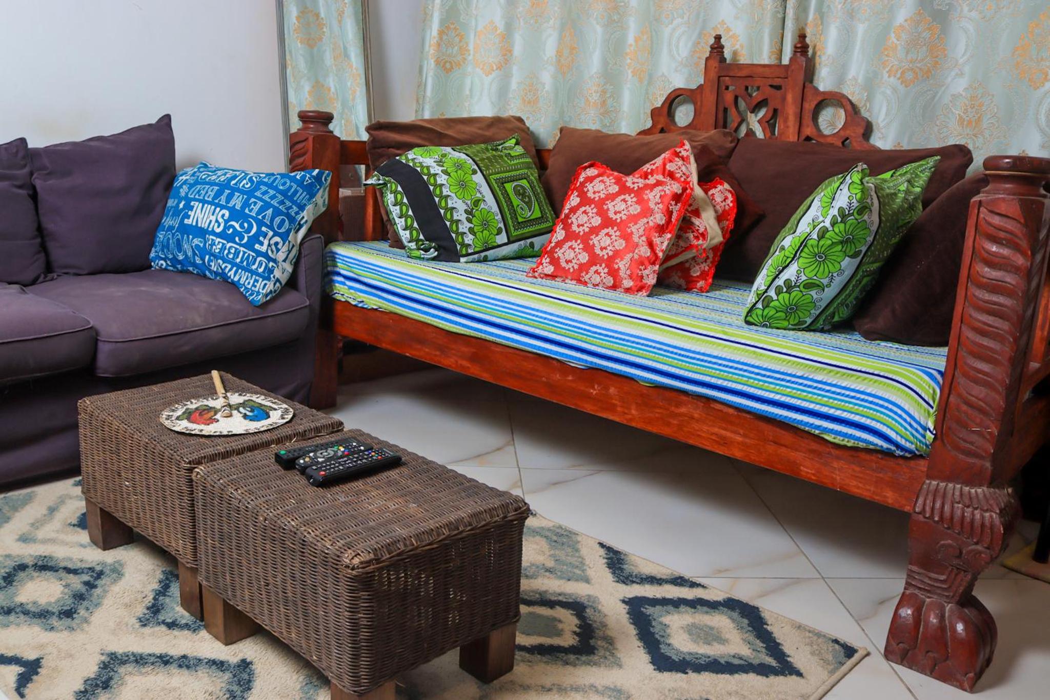 Serene 2 bedroom homestay 15mindrive to the beach view 4