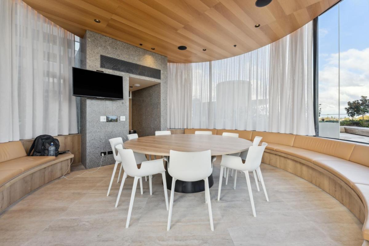Mega Style Apartments RIconic