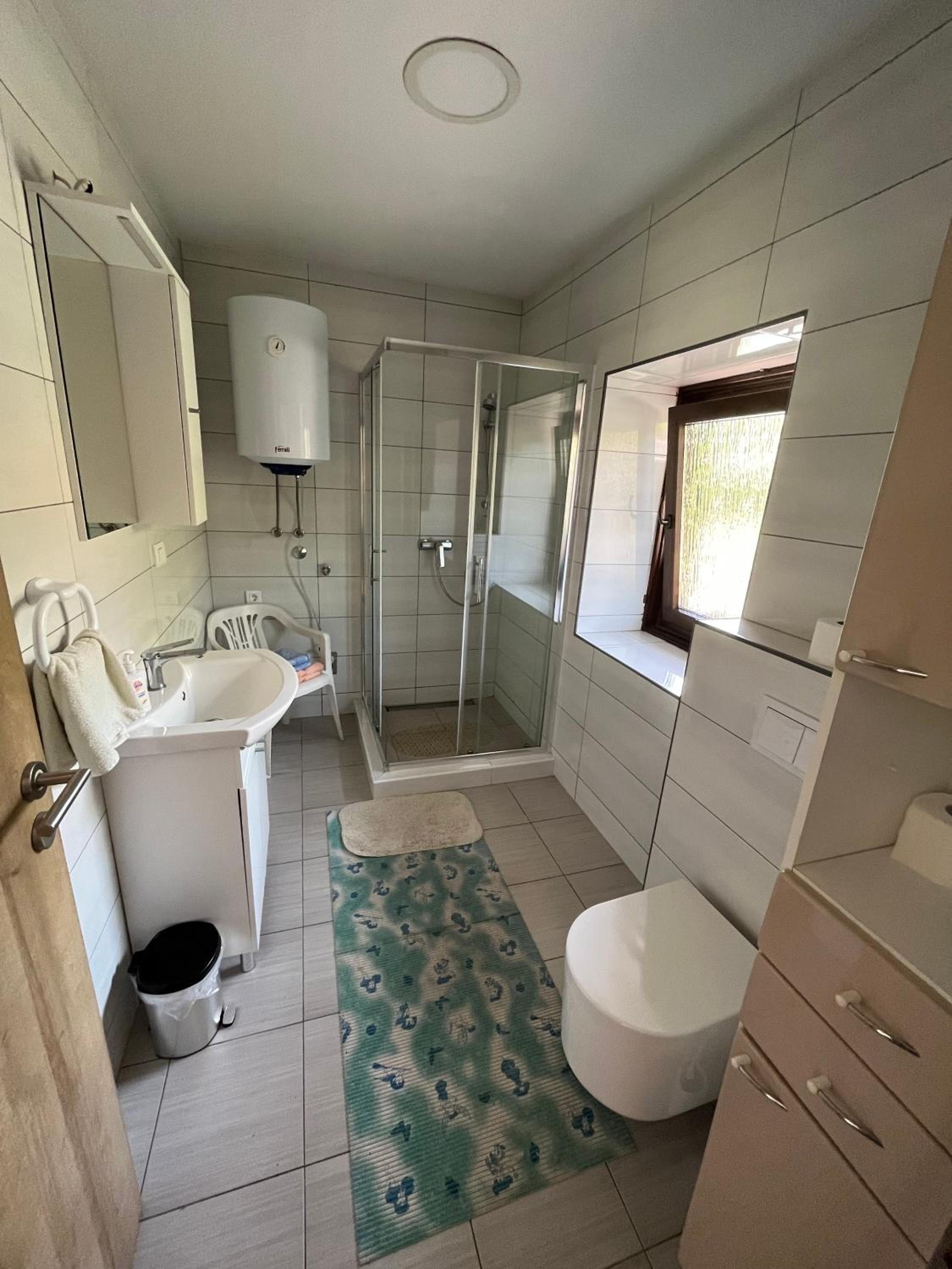 Photo 31