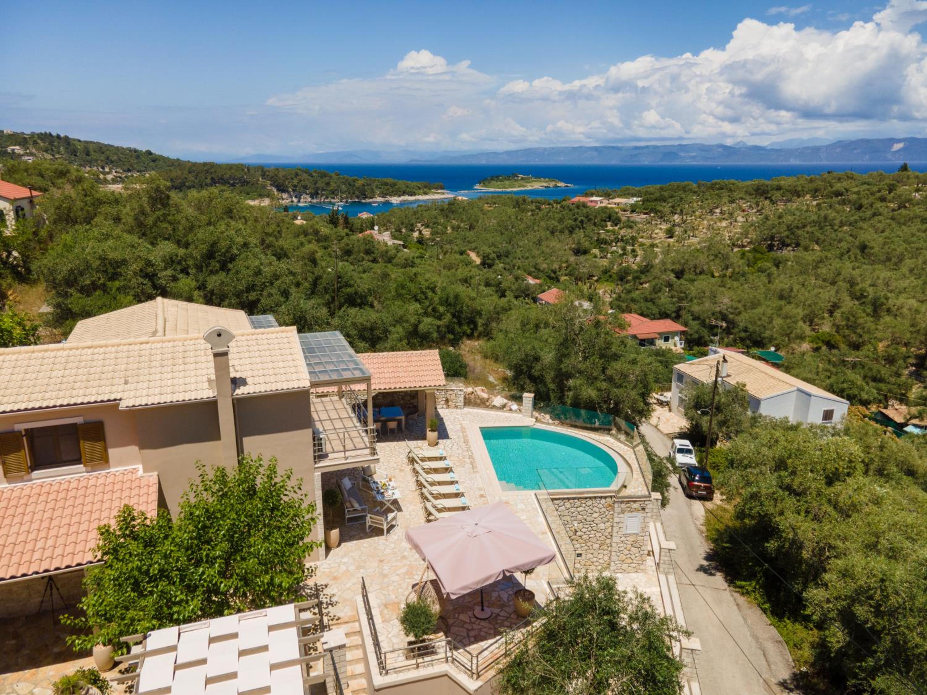 Villa Ozias a modern,spacious, swimmig pool villa. photo 4