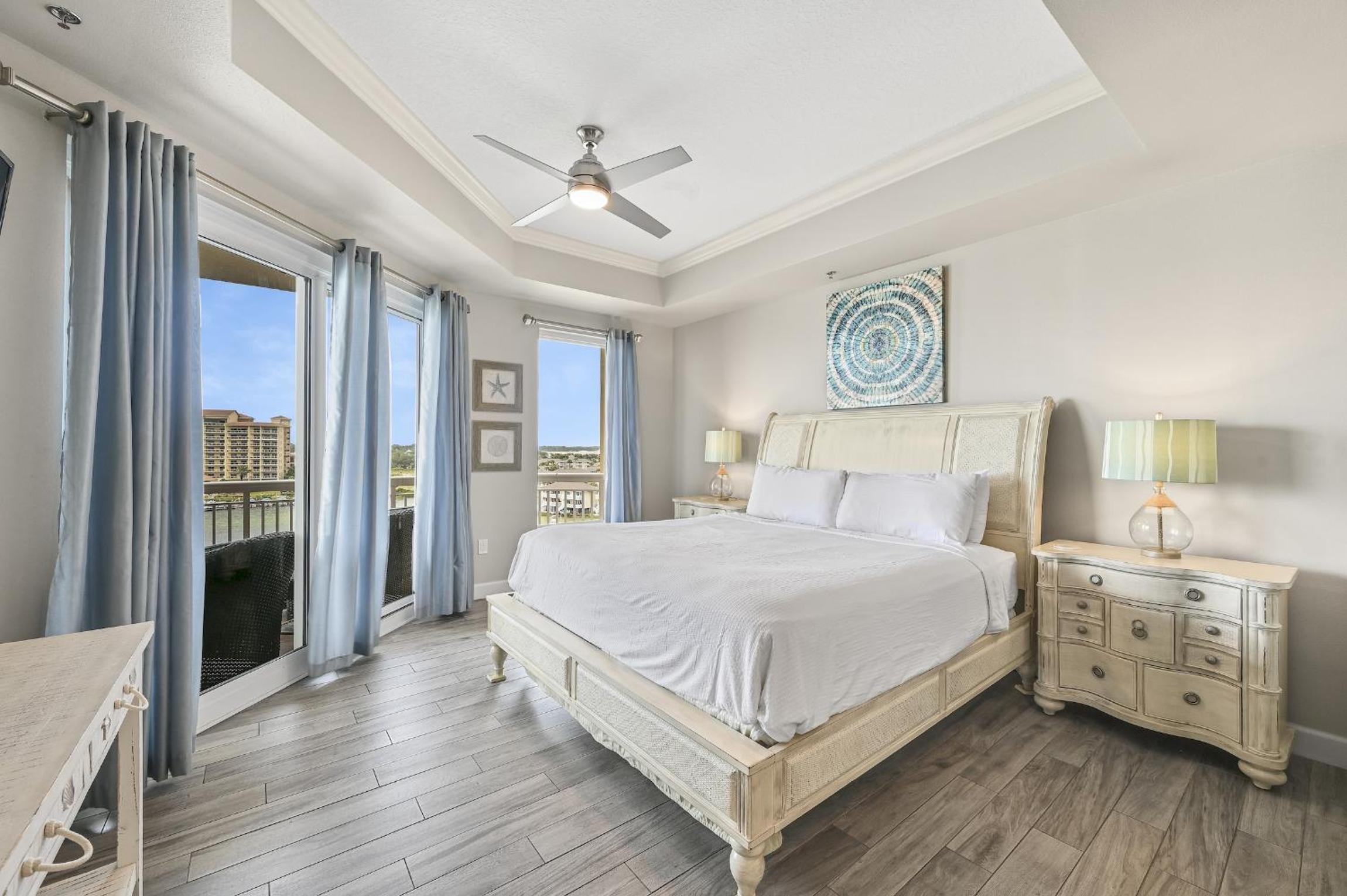Harbor Landing 602A view 4