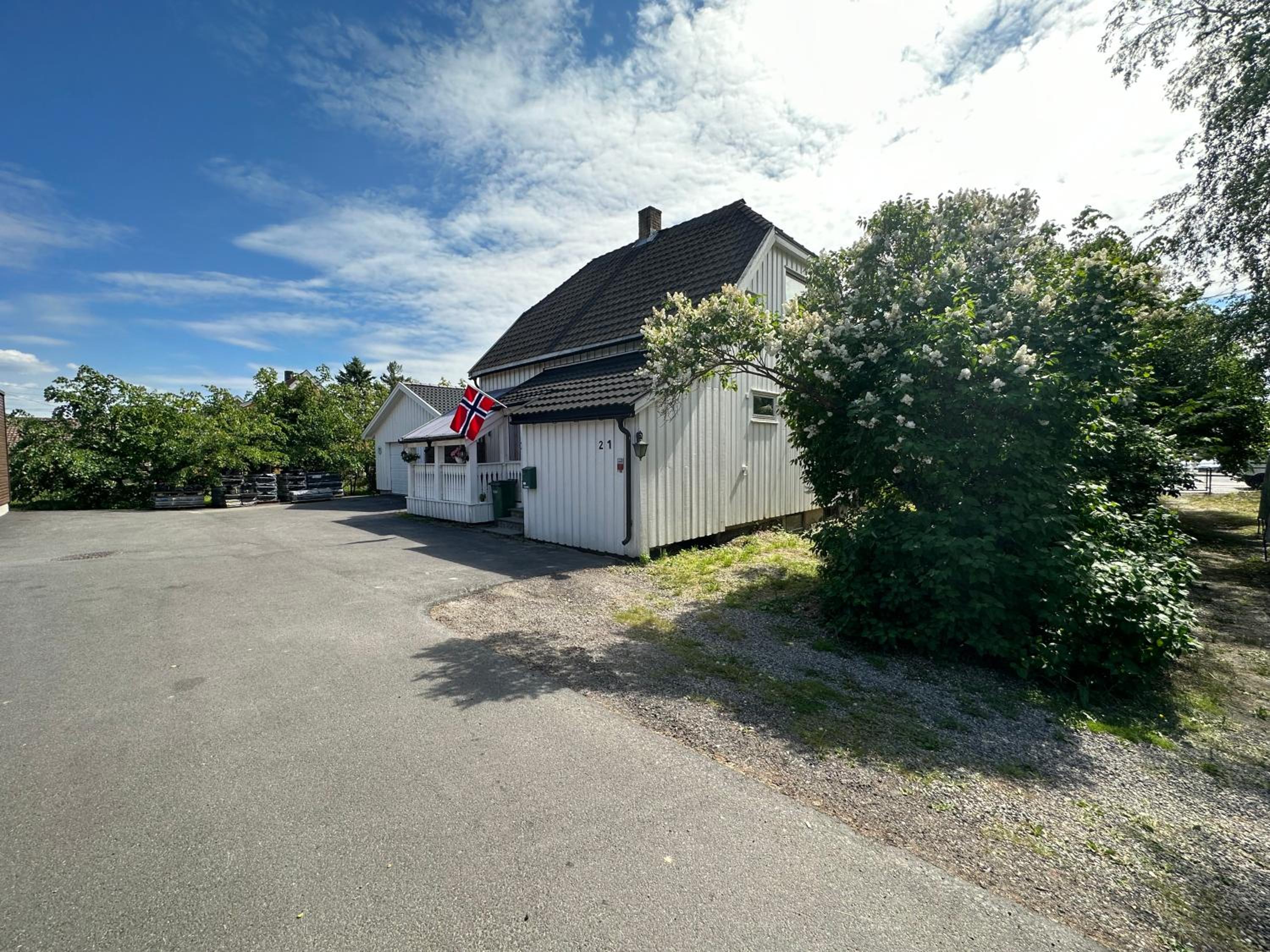 Photo 16