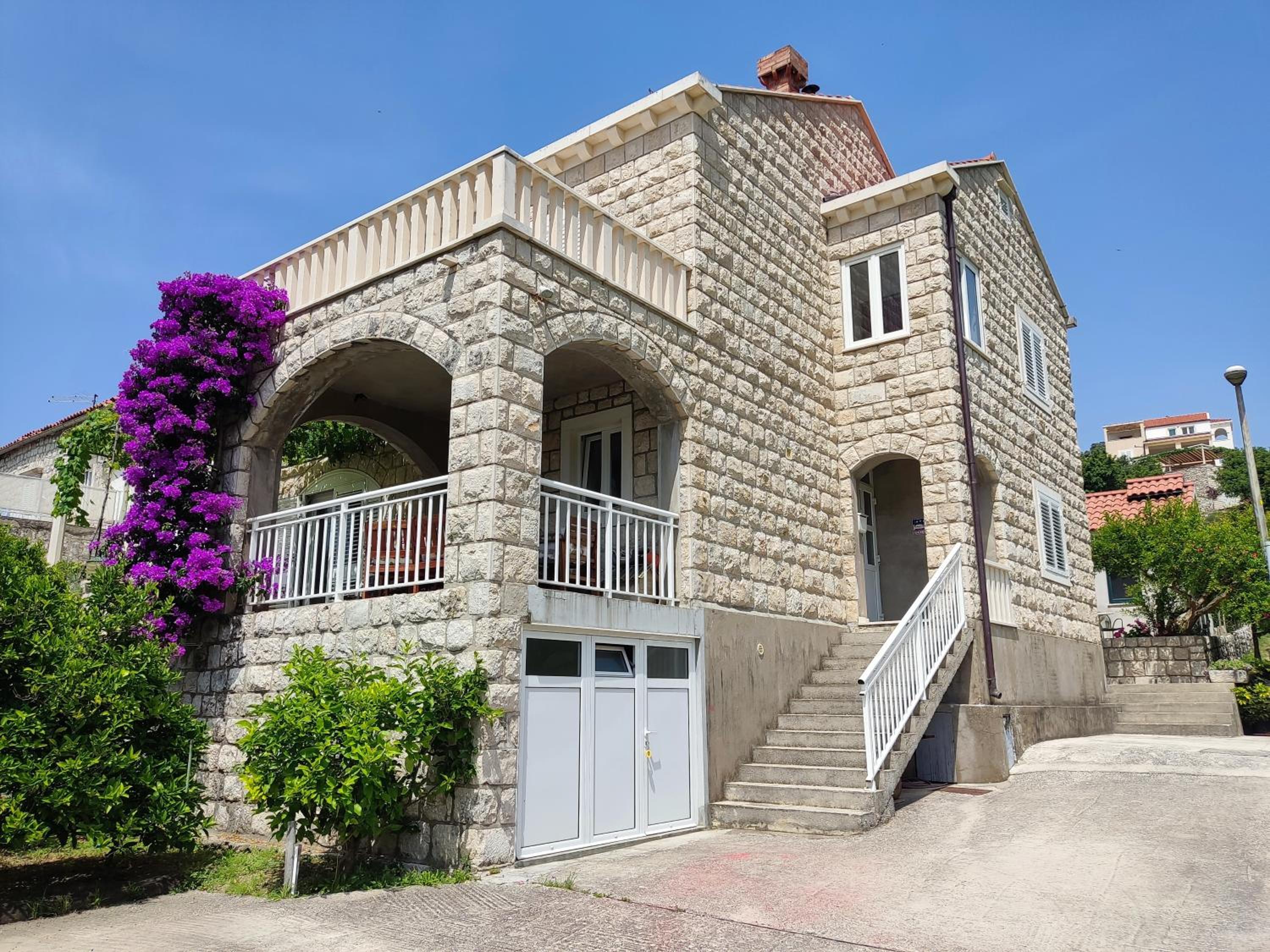 Guest House Franica & Pero Lobrovic view 2