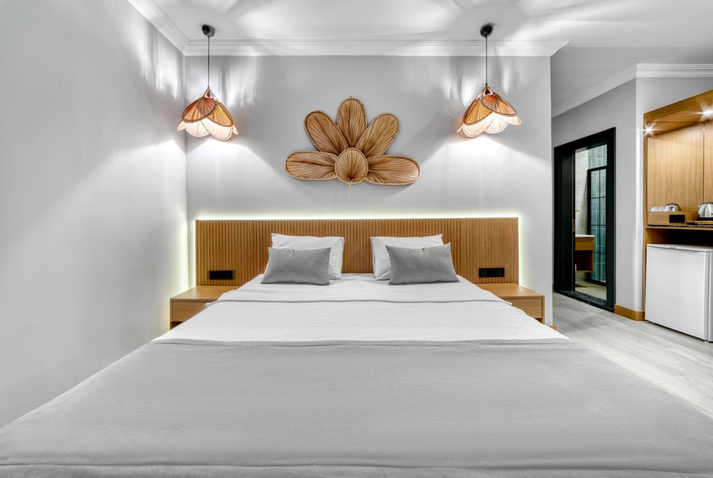 Hildegard Hotel - Image 36