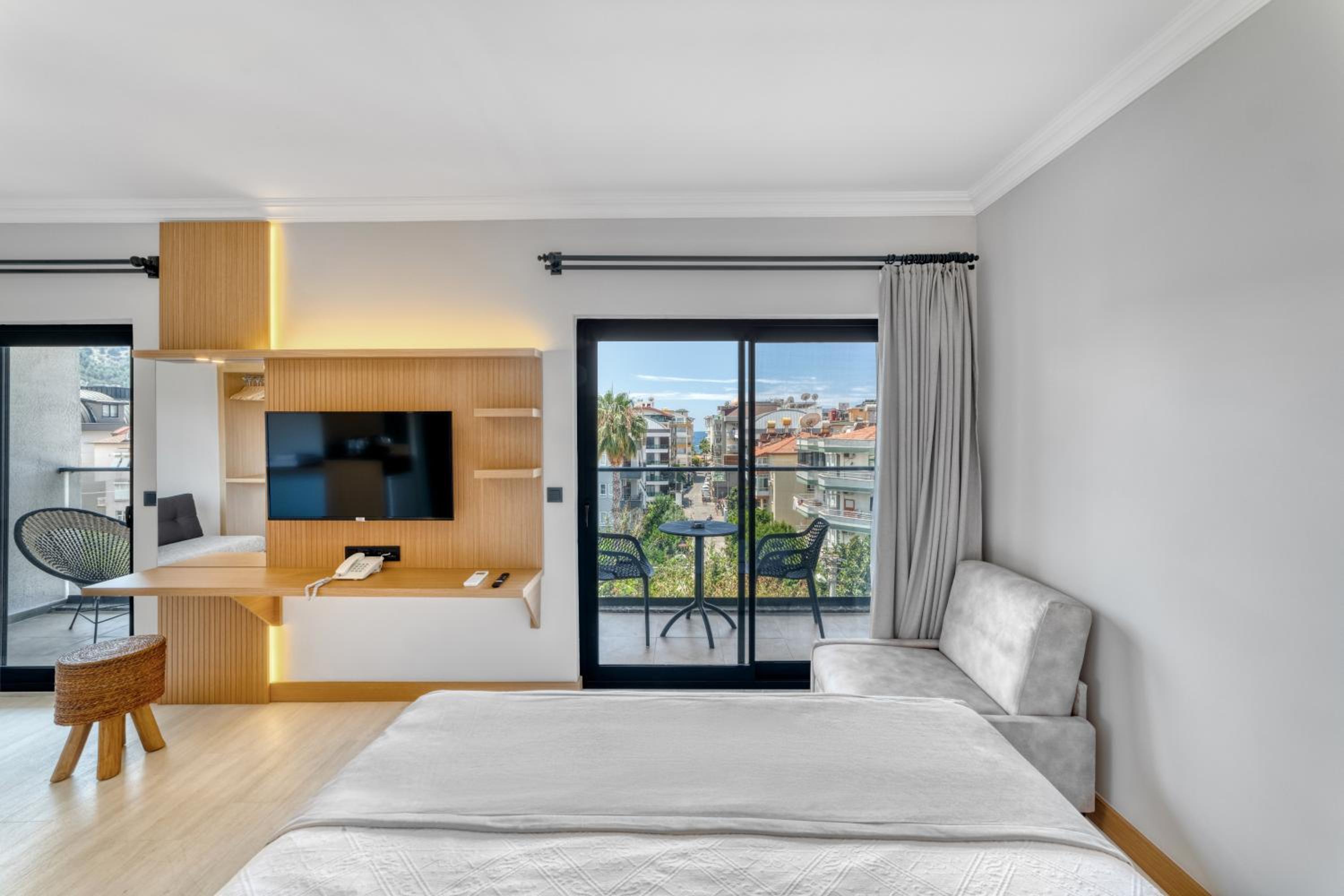 Hildegard Hotel - Image 33