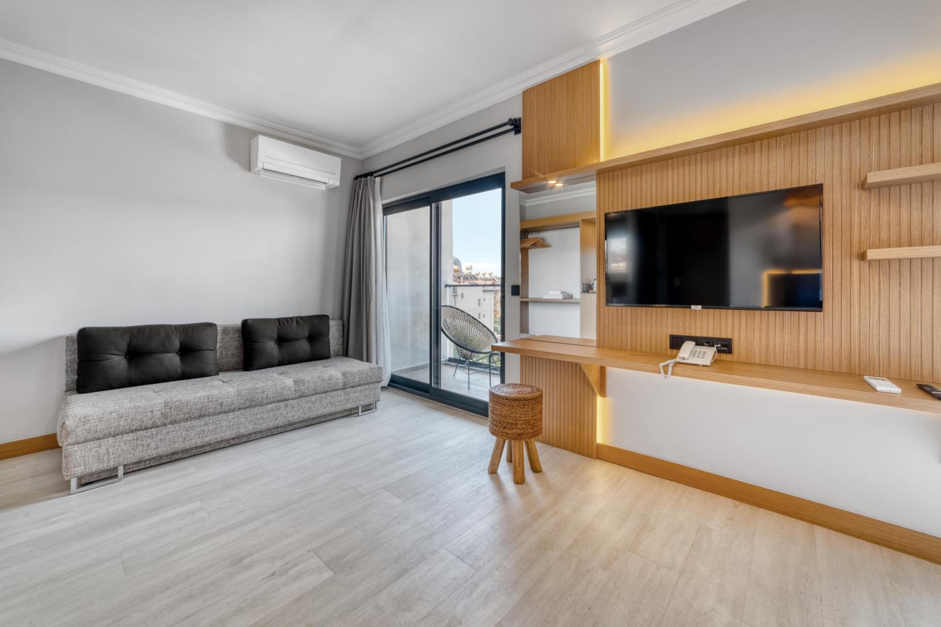 Hildegard Hotel - Image 35