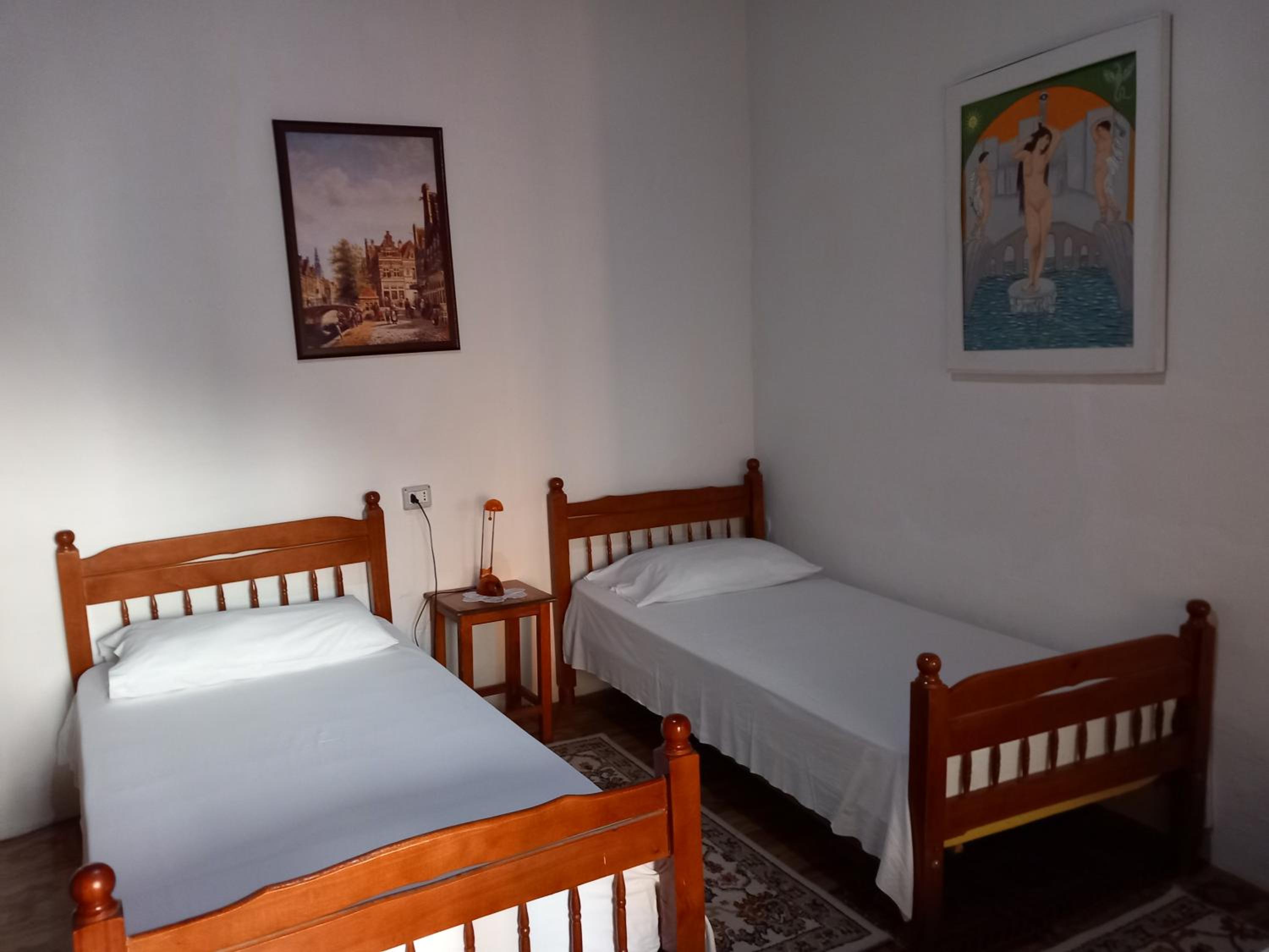 Guesthouse & hostel Lorenc