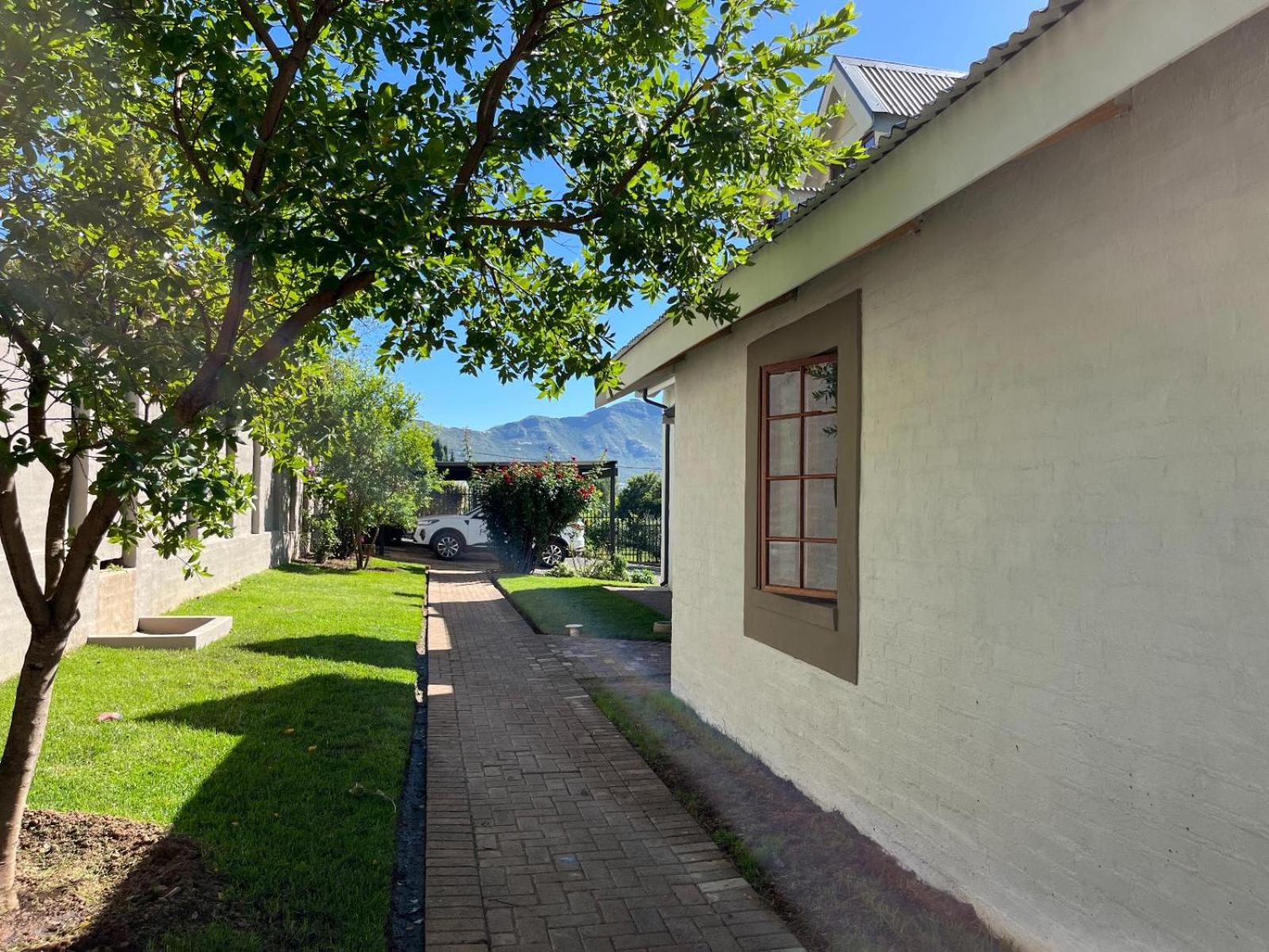 Serenity Lodge