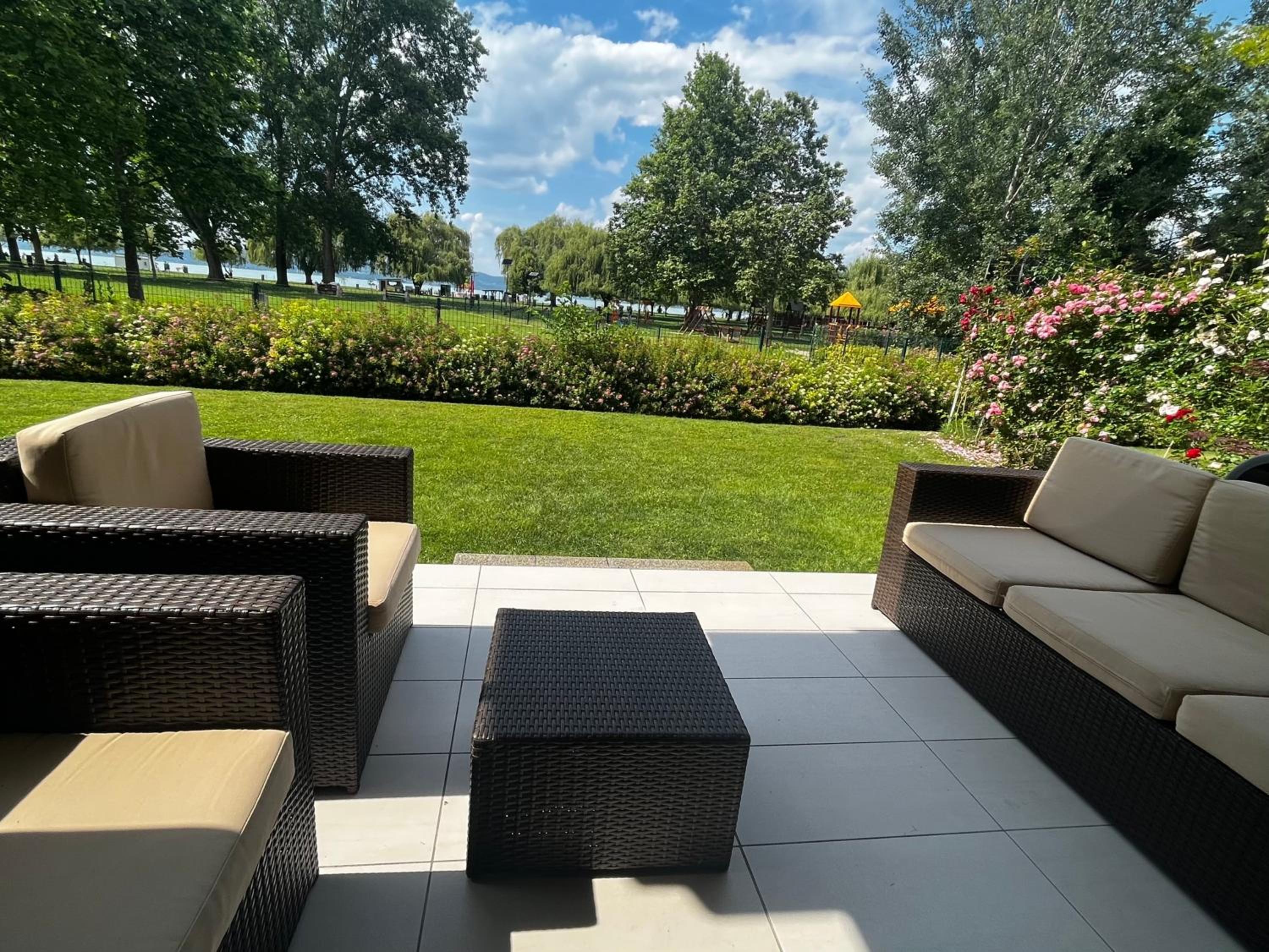 B&Beach Apartman Balatonlelle