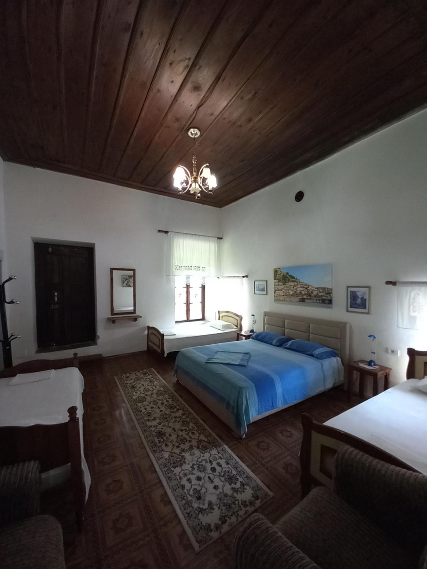 Guesthouse & hostel Lorenc