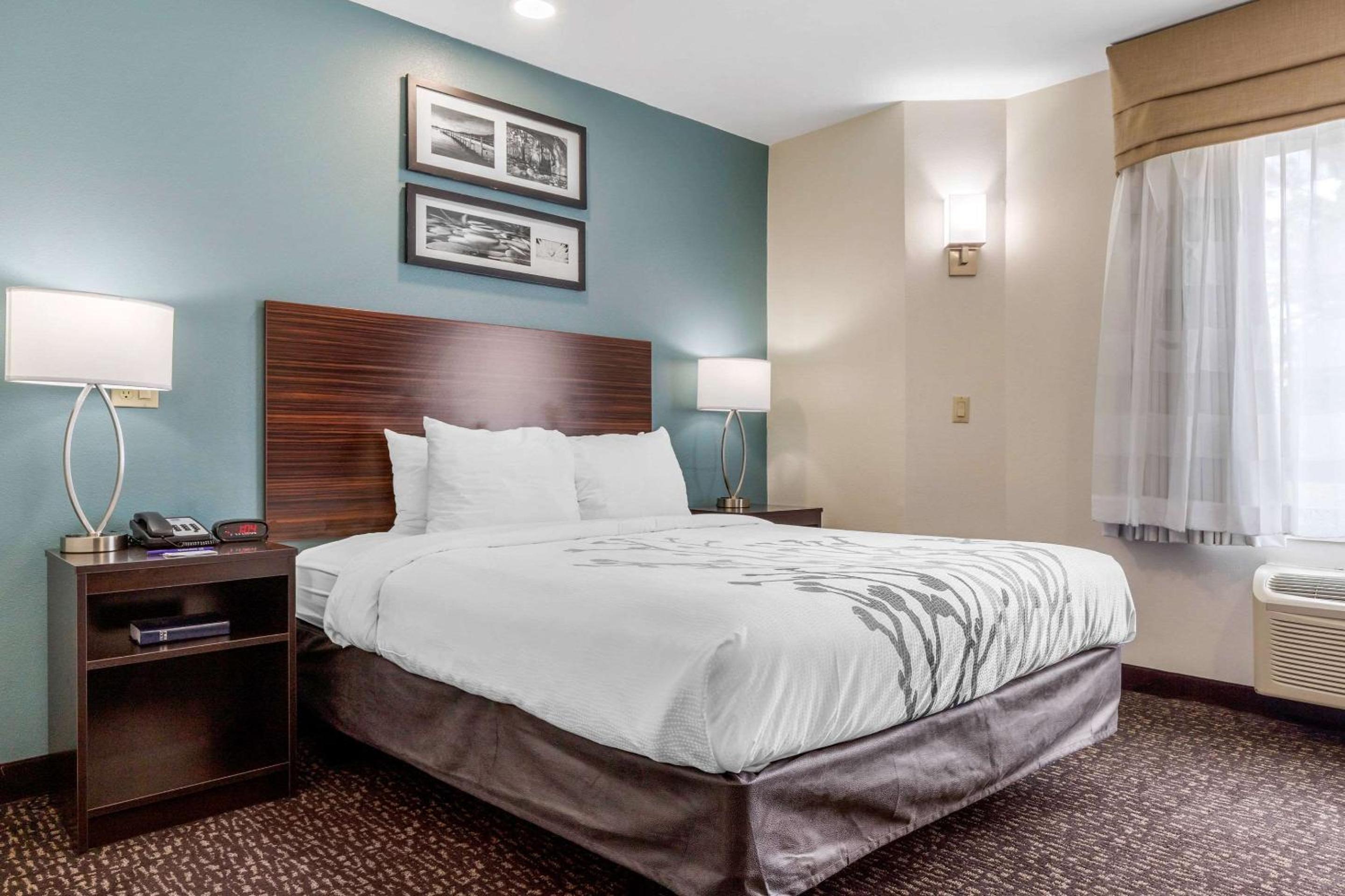 Sleep Inn & Suites Johnson City